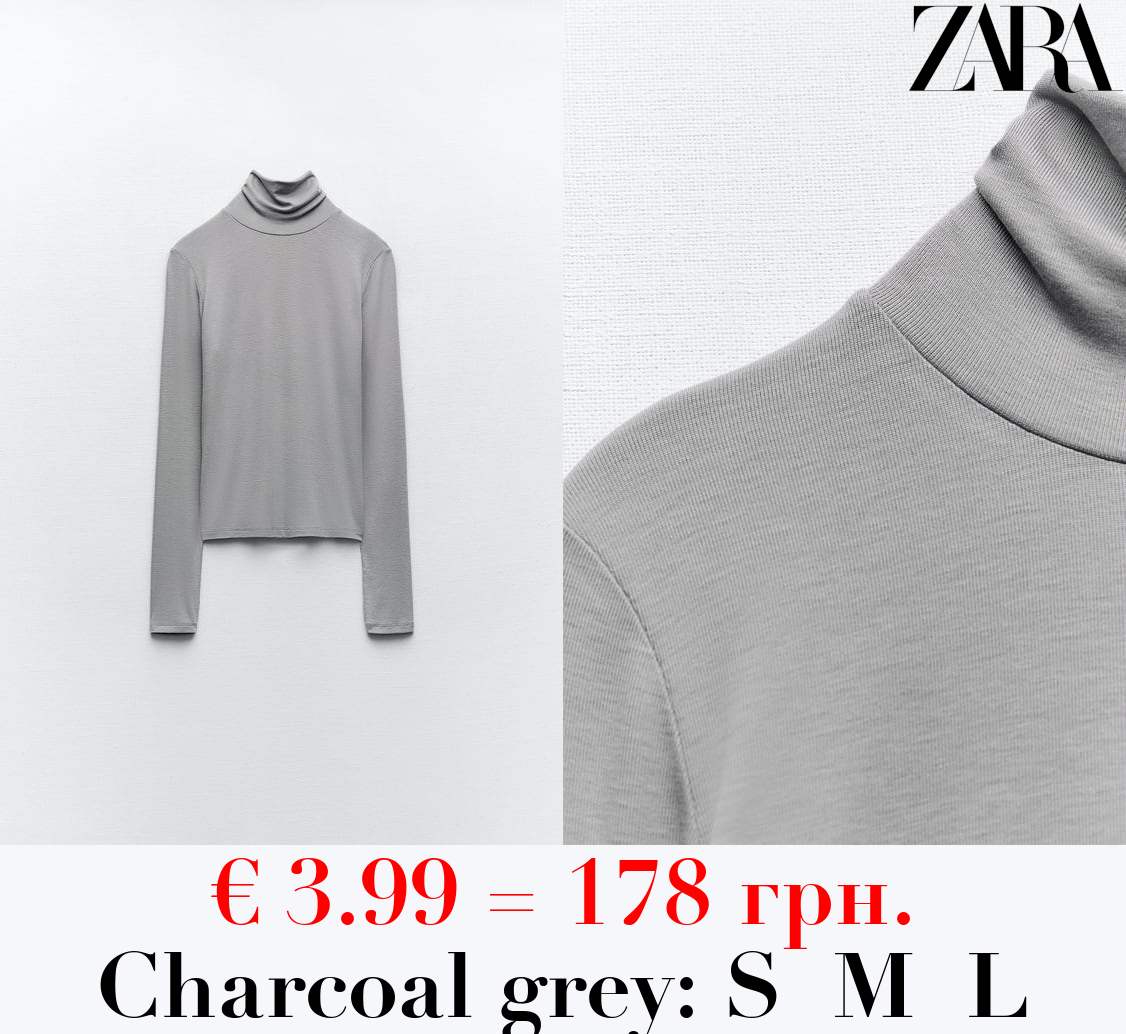 TURTLENECK T-SHIRT