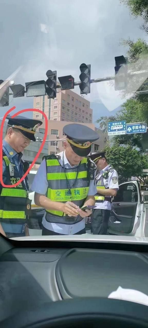 https://telegra.ph/file/dfef331c88c2fead2ba1b.jpg