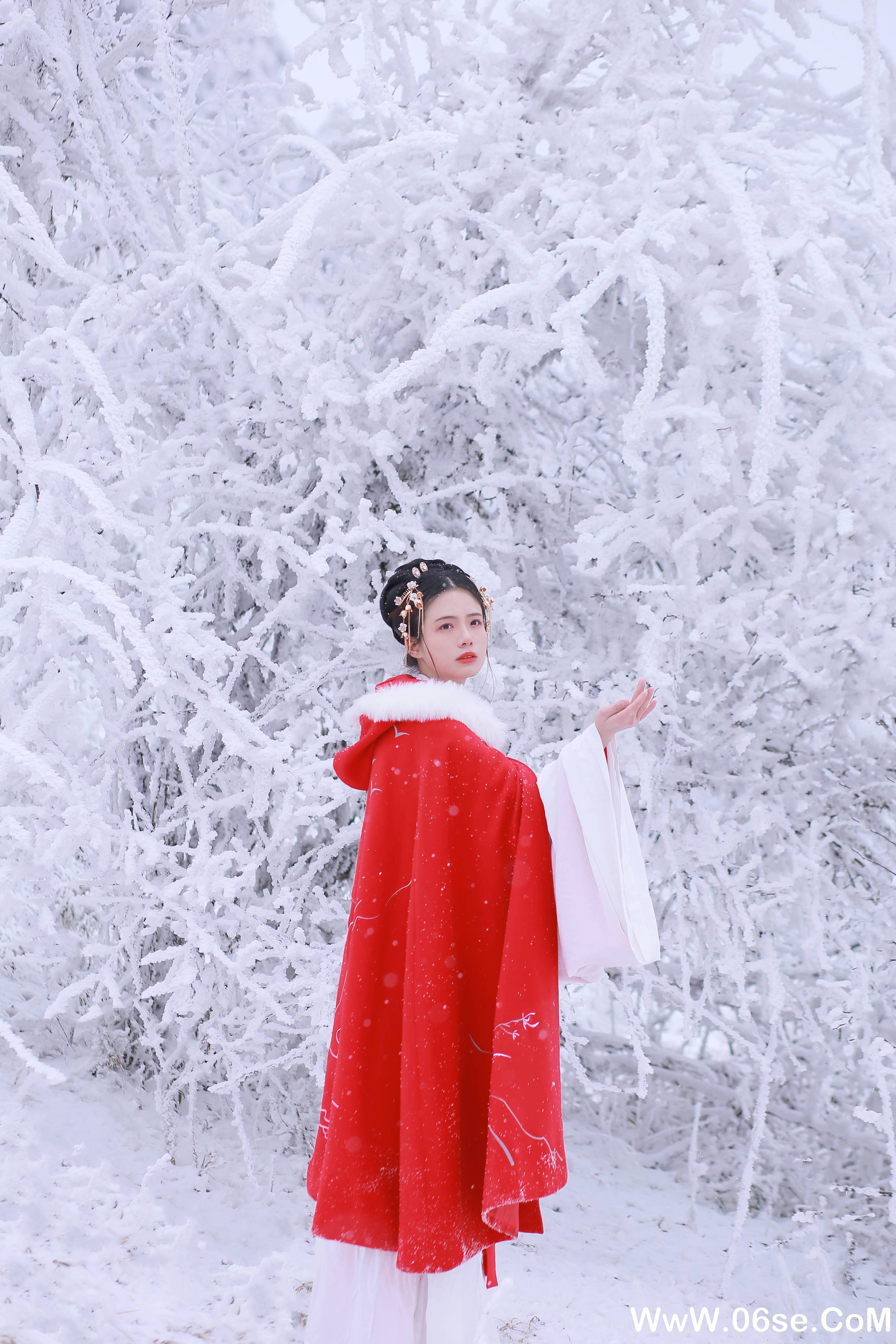 图片[25]-[YITUYU艺图语]2021.12.25 大雪 沂越[34+1P／308MB]-六色网