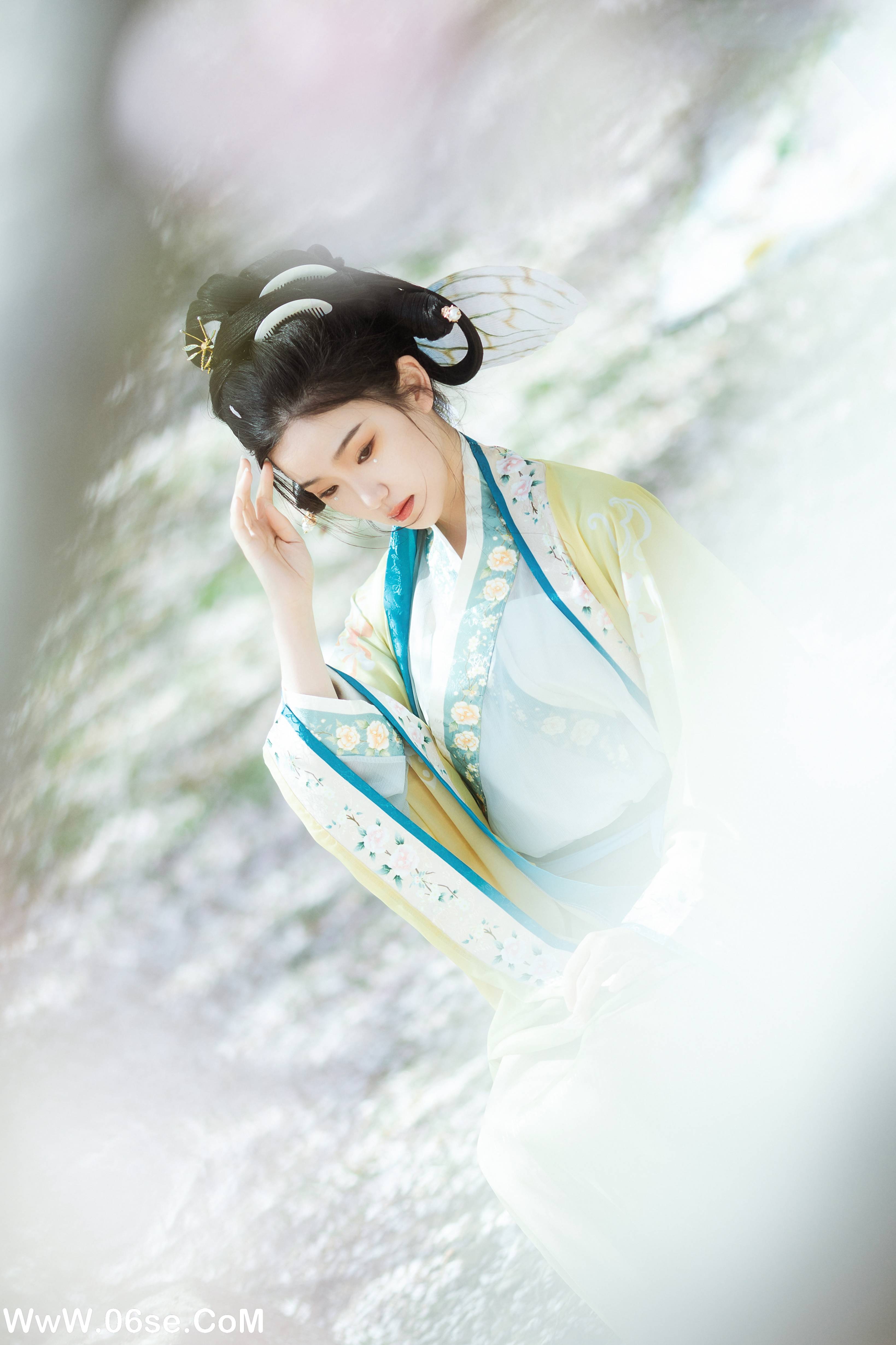 图片[8]-[YITUYU艺图语]2022.07.15 蝶恋花 相望回首喵喵喵[22+1P／249MB]-六色网
