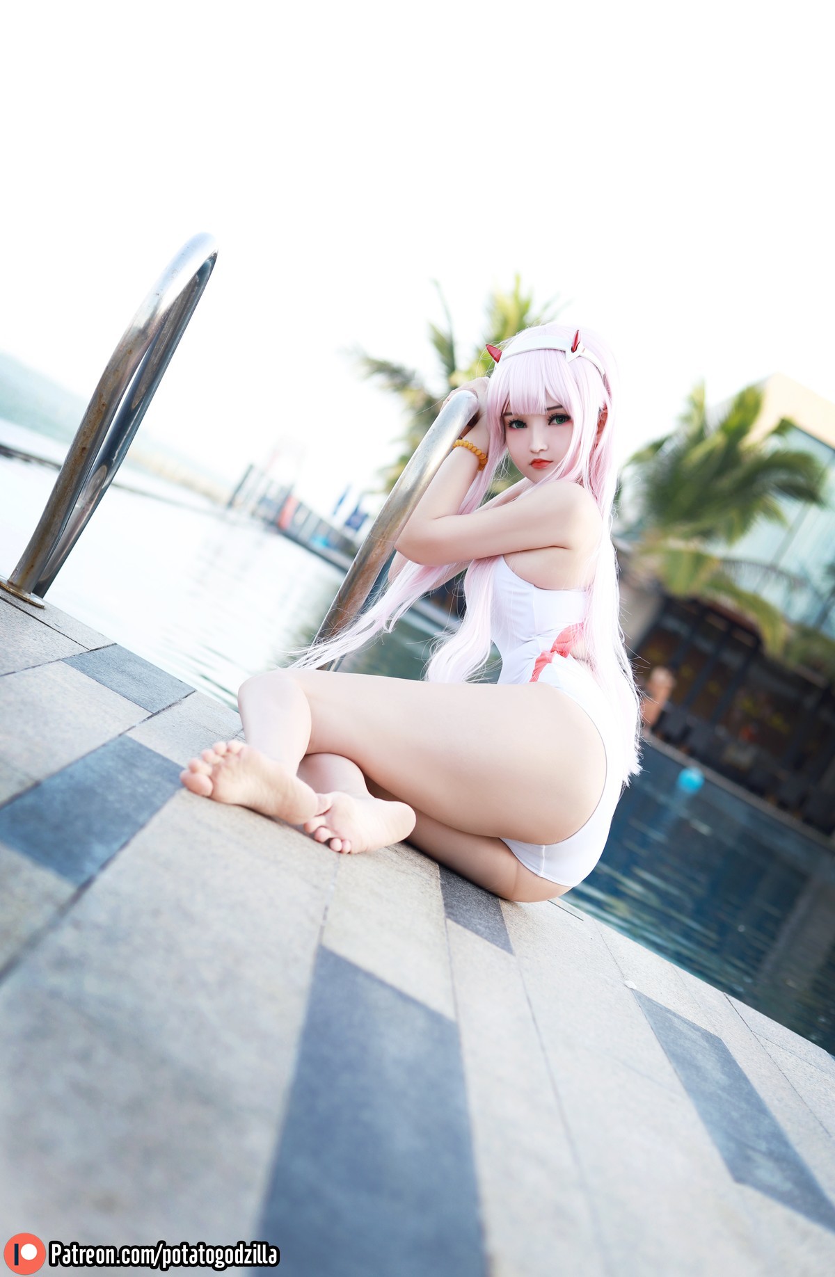 Cosplay Potato Godzilla Zero Two Swimsuit 13