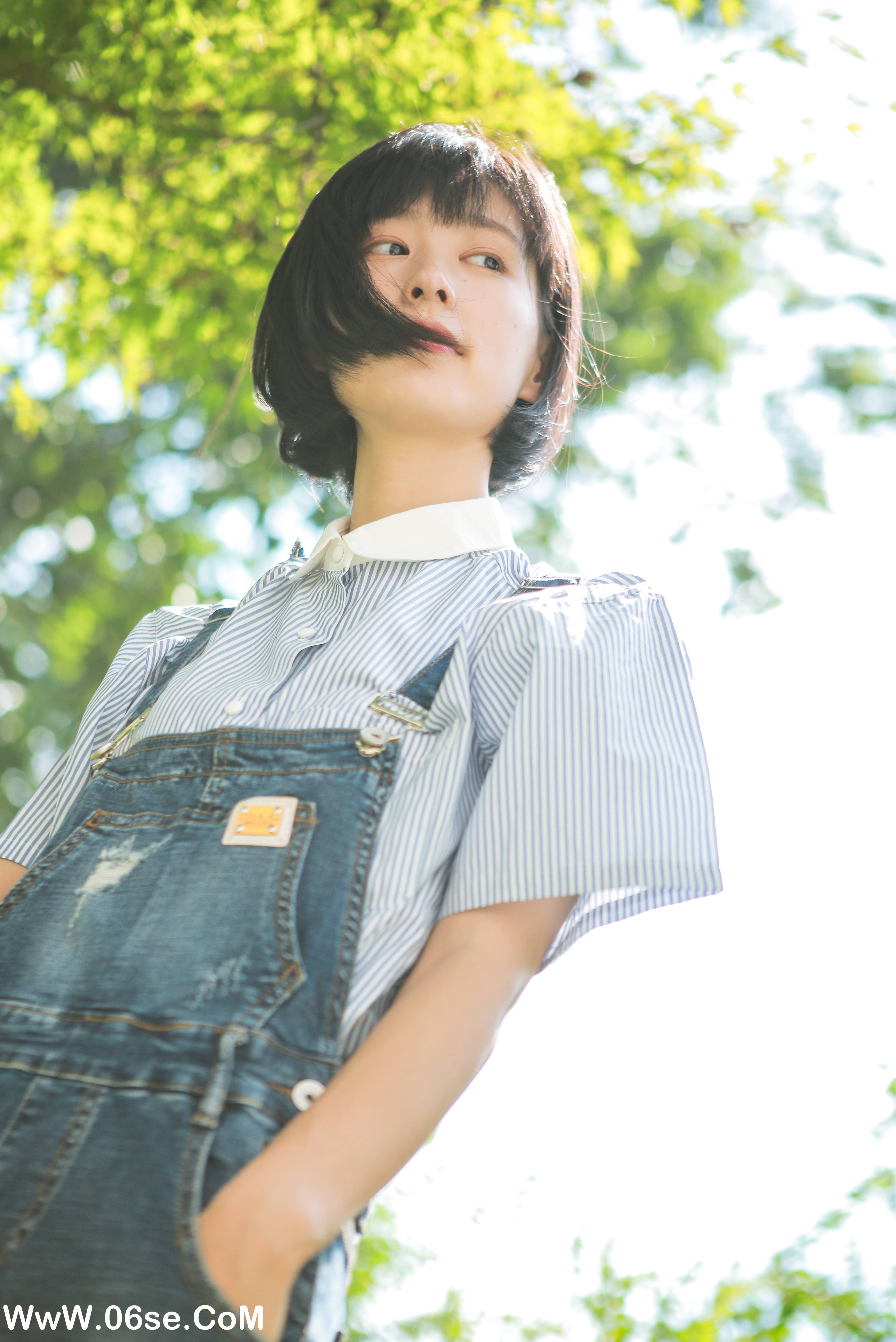 图片[12]-[YITUYU艺图语]2022.06.02 去拥抱一夏天的风 万粘青[30P-271.23MB]-六色网