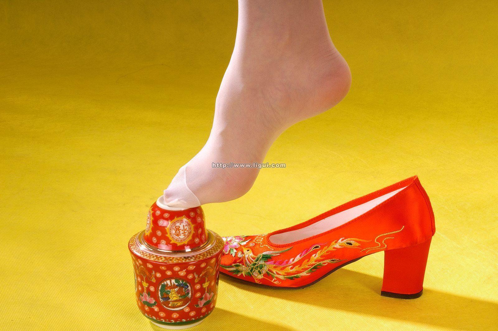 [Image: e1818c8a9b4cc6f0d83c2.jpg]