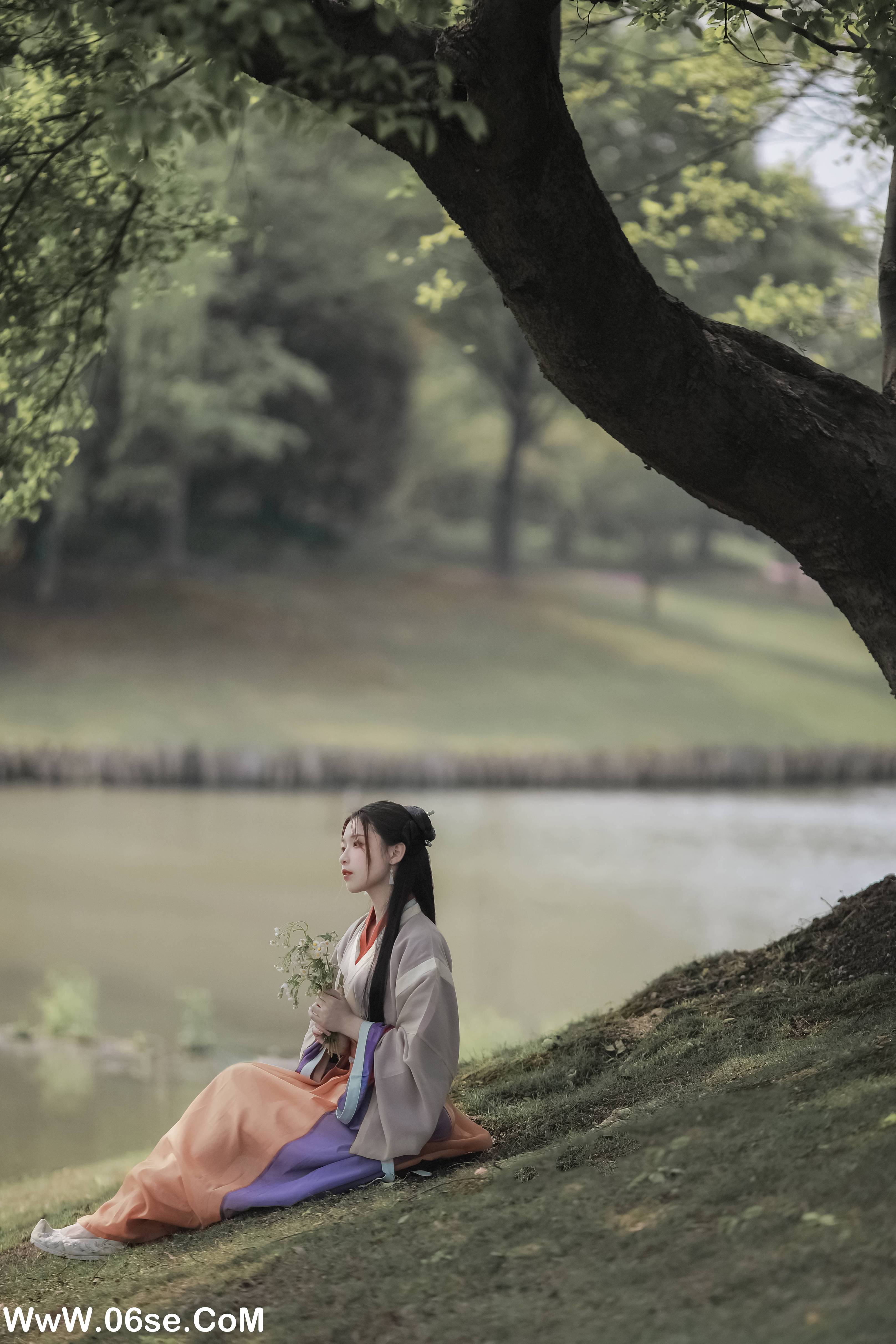 图片[5]-[YITUYU艺图语]2022.05.12 女儿吟 _喵喵家的小鱼干_[22P-393.47 MB]-六色网