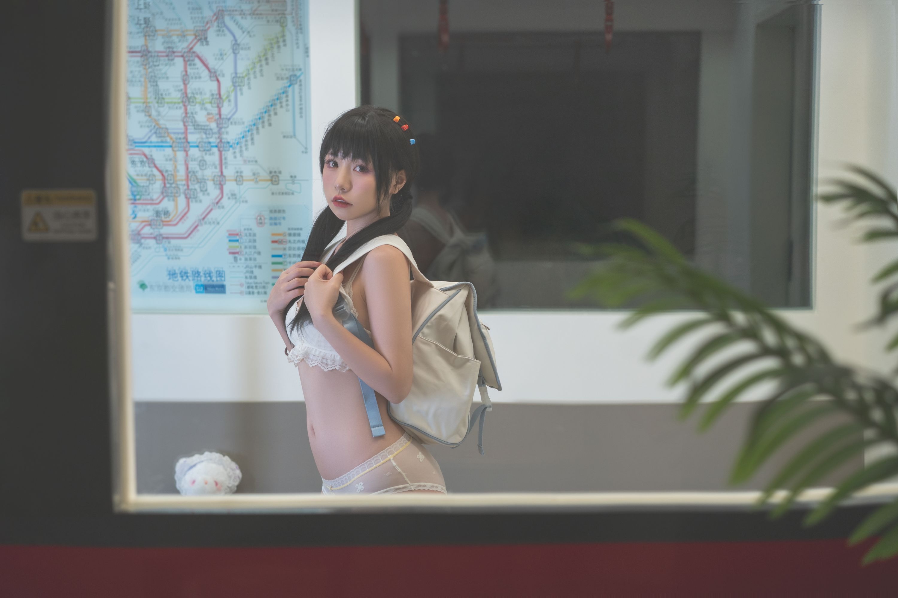 爆机少女喵小吉 深夜地铁 41