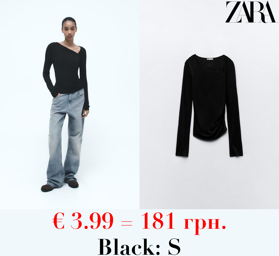 T-SHIRT WITH SIDE GATHERING