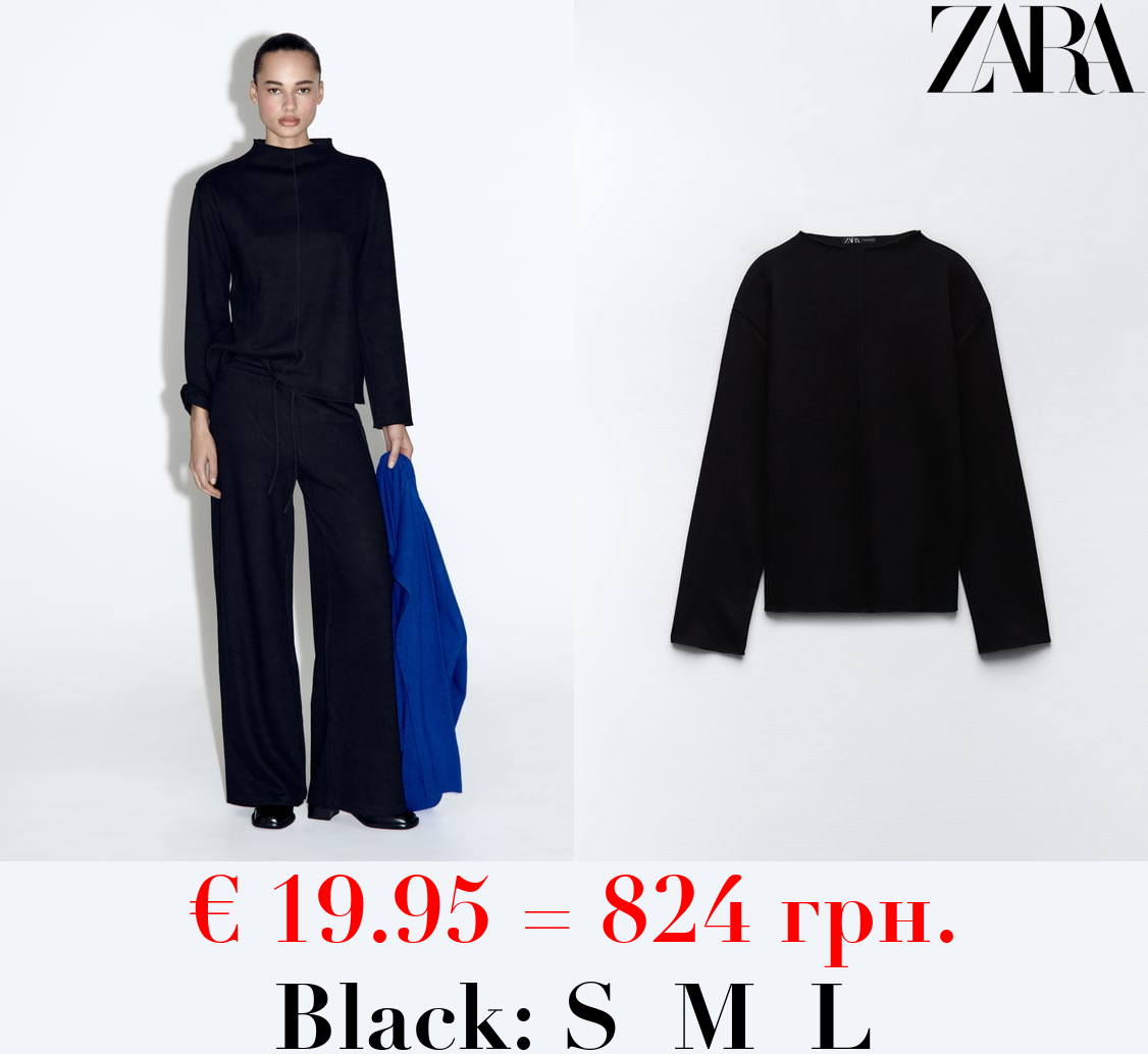 SOFT SWEATER WITH FRONT SEAM