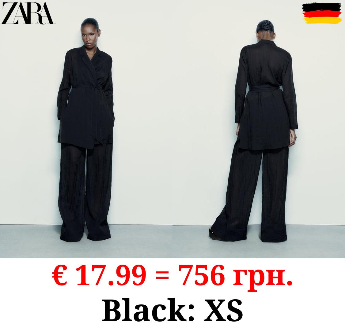 MINIMALIST BLOUSE WITH BELT