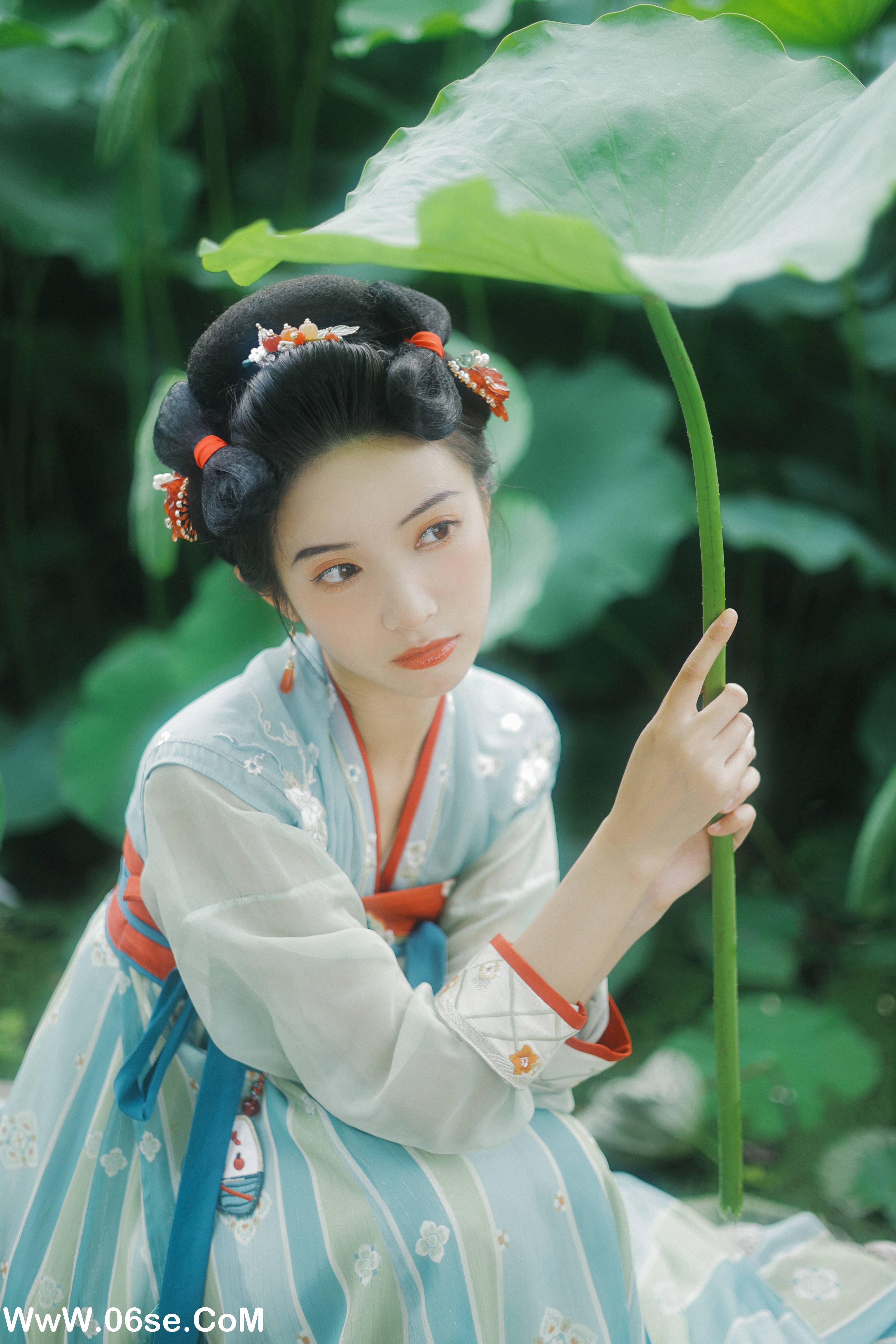 图片[3]-[YITUYU艺图语]2022.07.14 夏荷 一只阿梦崽[38+1P／294MB]-六色网