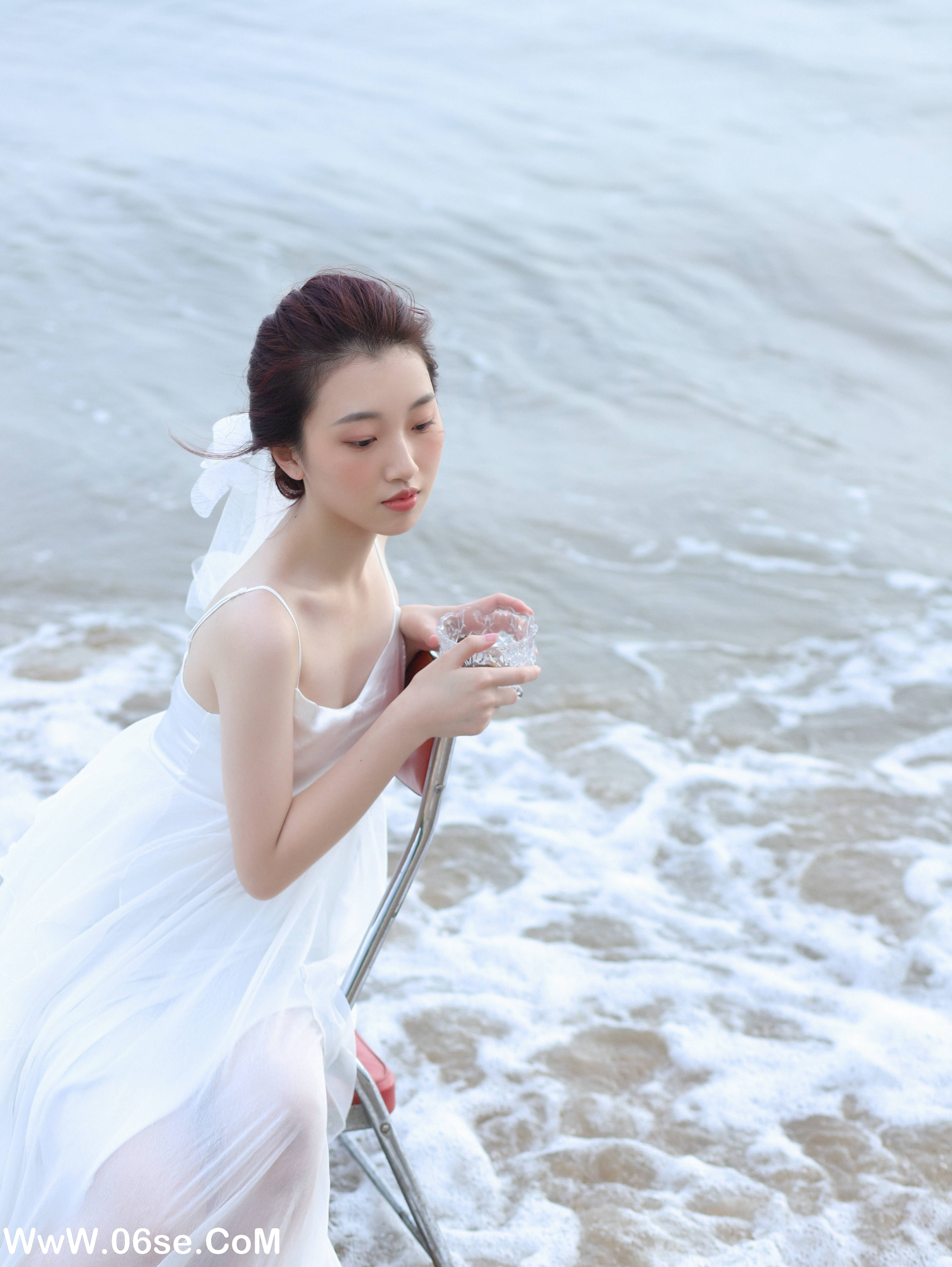 图片[22]-[YITUYU艺图语]2022.10.16 吹海边的风 盛盛[26+1P／238MB]-六色网