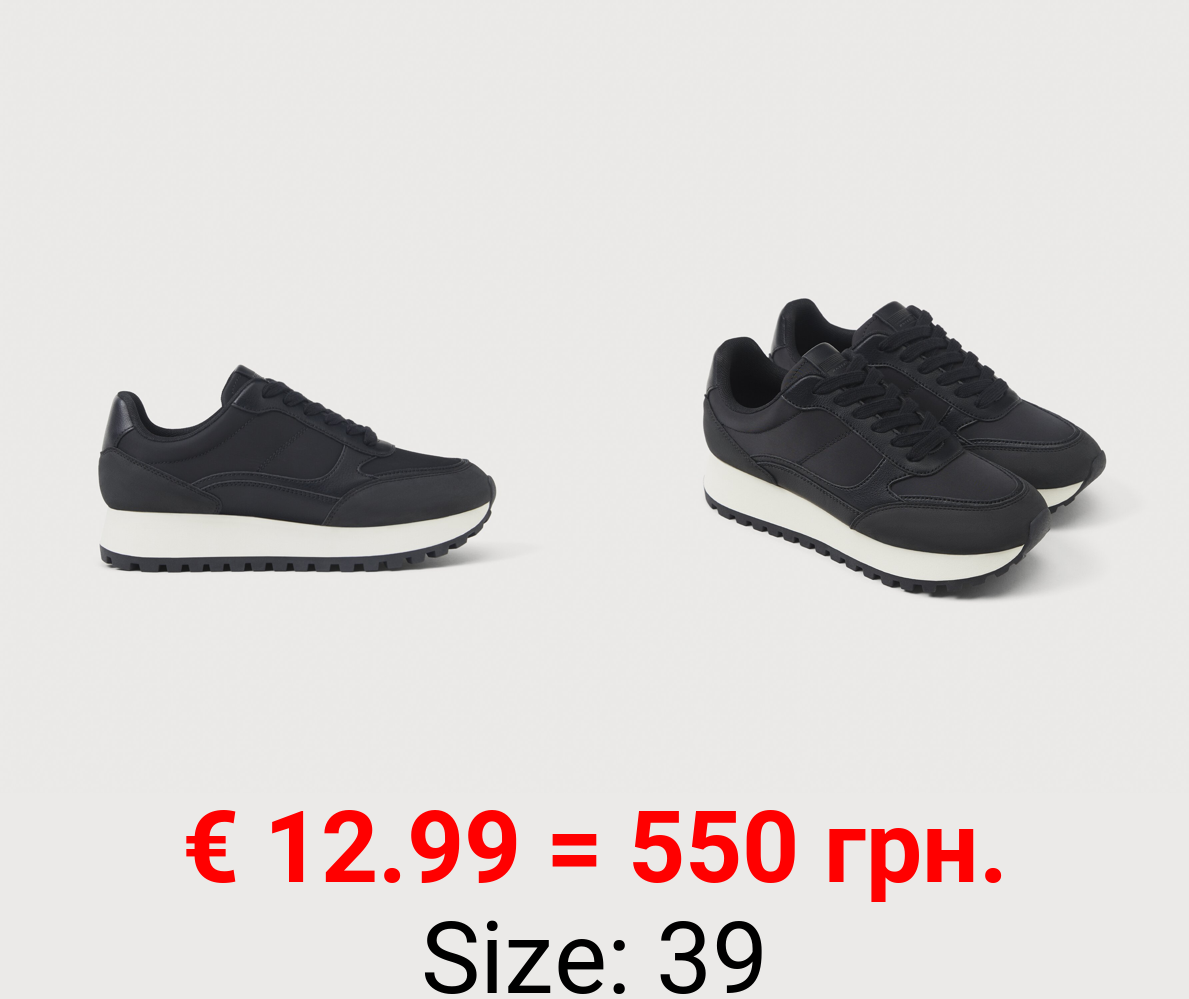 Chunky sole sneakers