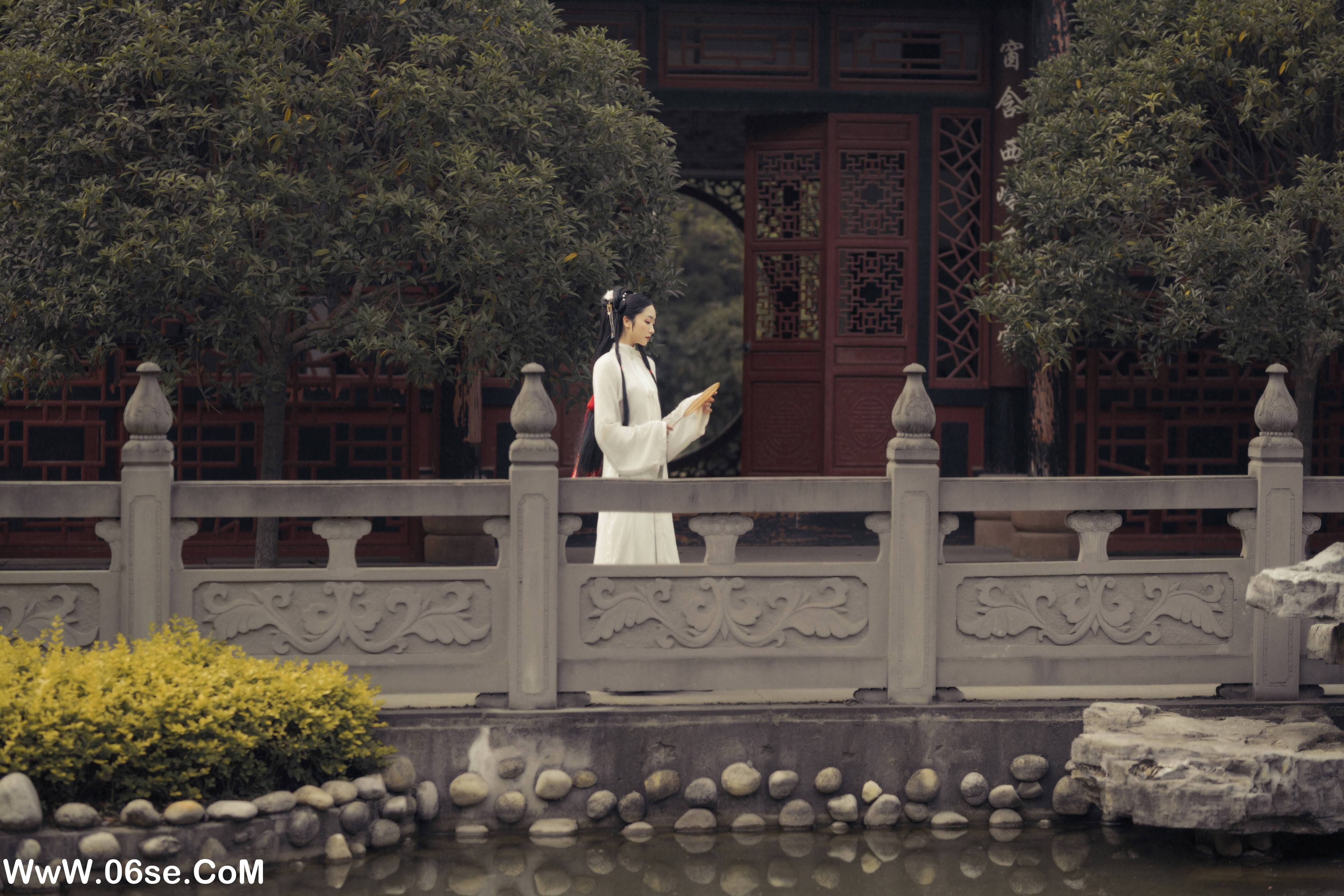 图片[18]-[YITUYU艺图语]2022.08.19 庭院深几许 胡毛毛斯基[20+1P／195MB]-六色网
