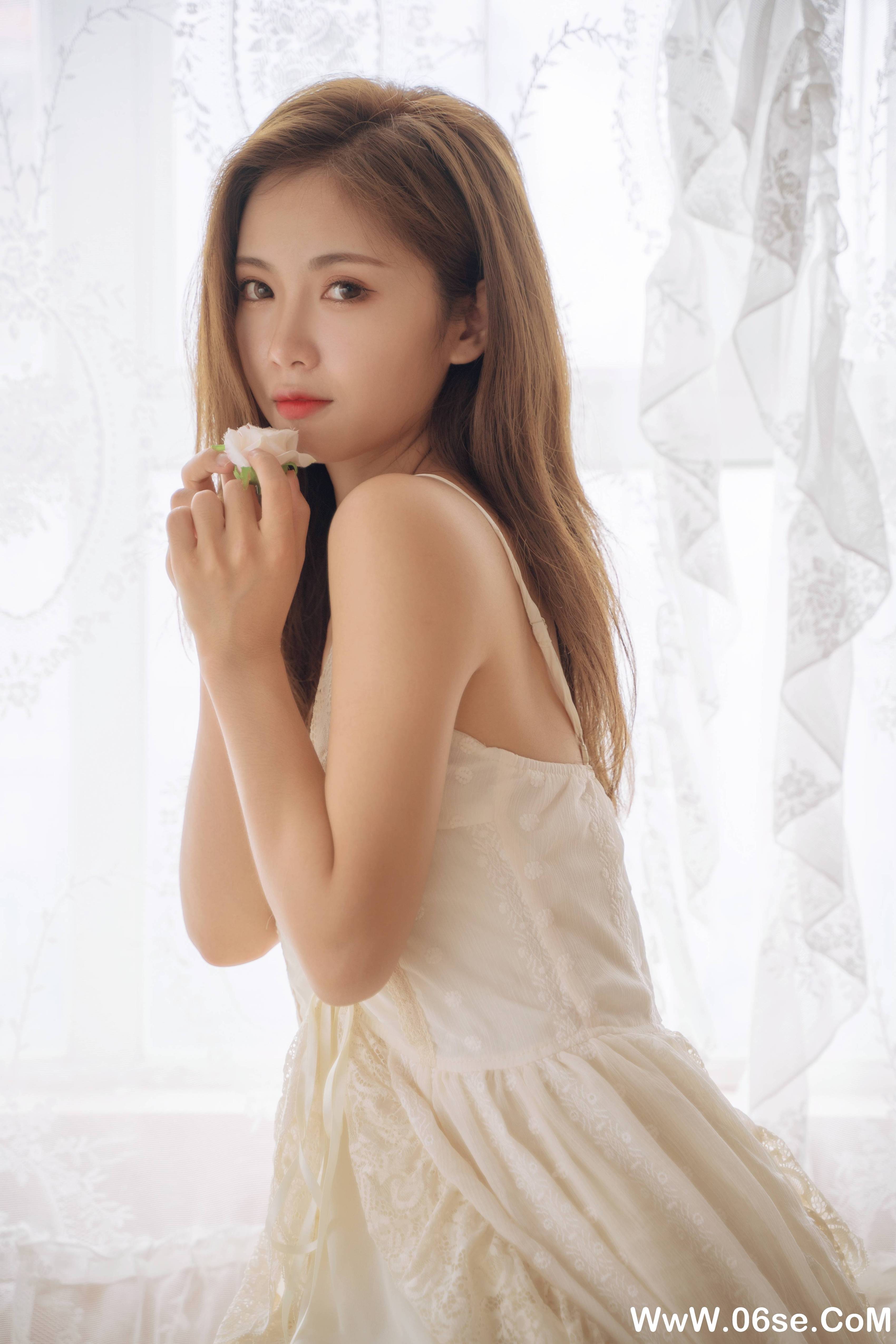 图片[15]-[YITUYU艺图语]2021.11.08 白裙少女 素素[24+1P／292MB]-六色网