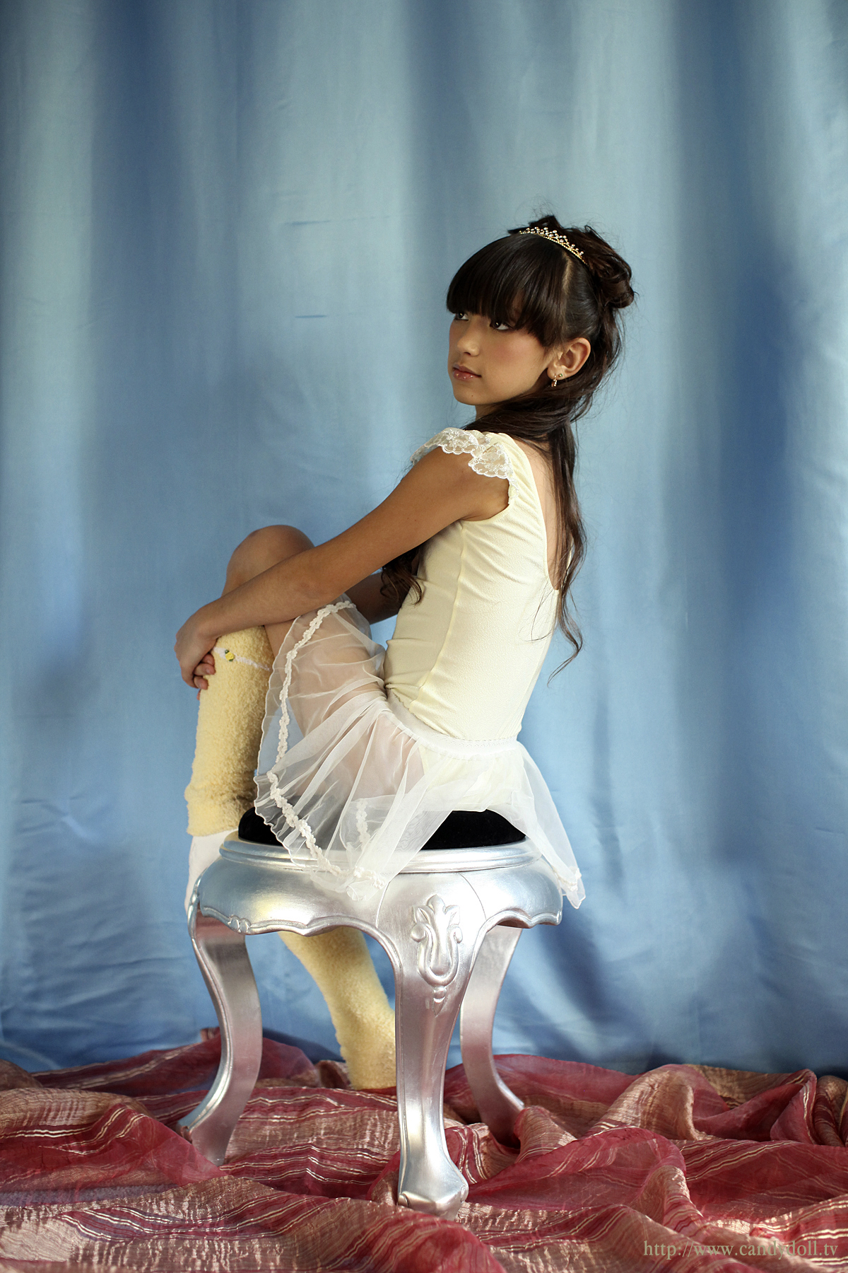[Image: e25f7474b18b0e8e75d45.jpg]