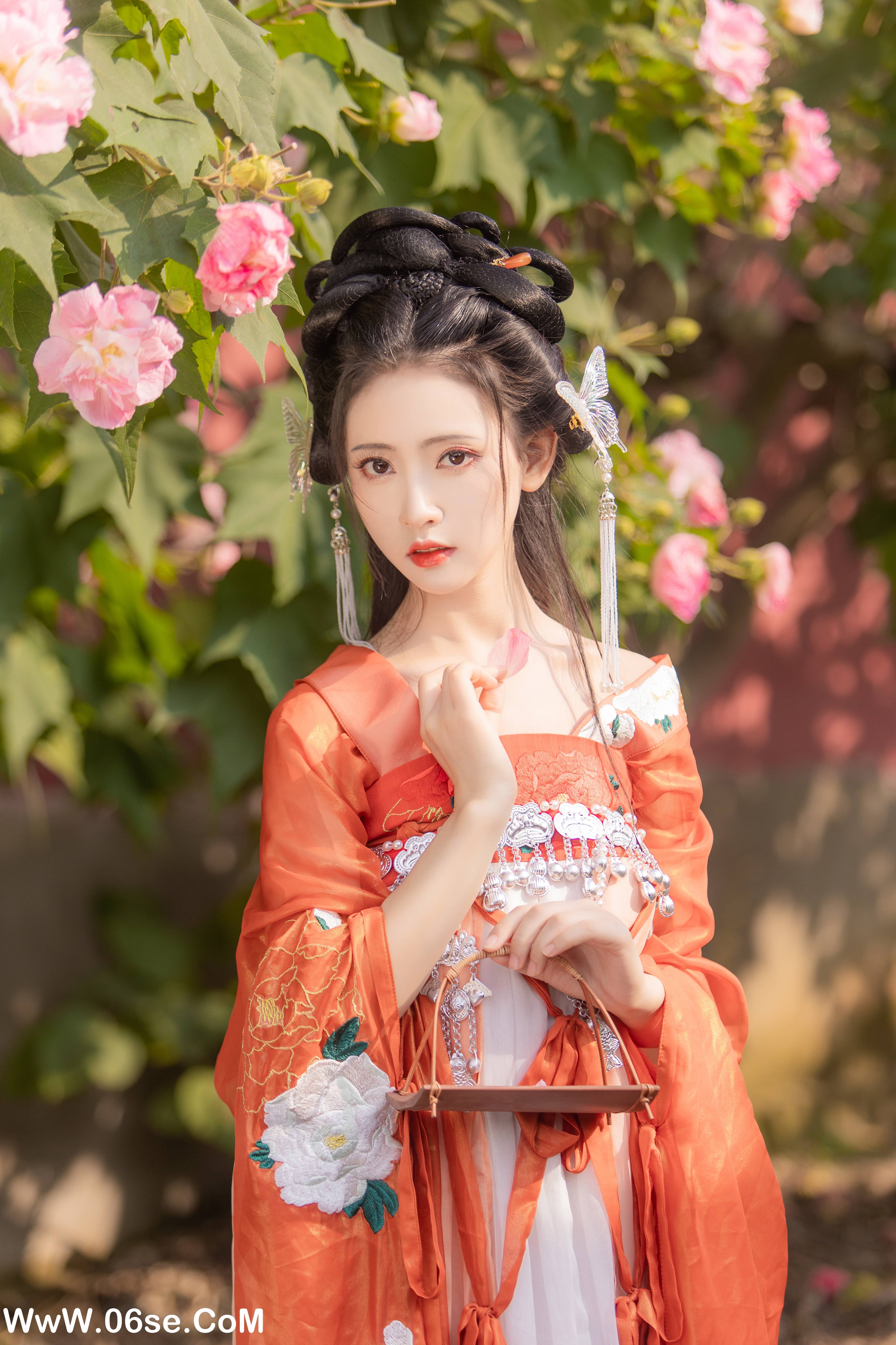 图片[21]-[YITUYU艺图语]2022.11.04 似是故人来 -林秋奈[34+1P／380MB]-六色网