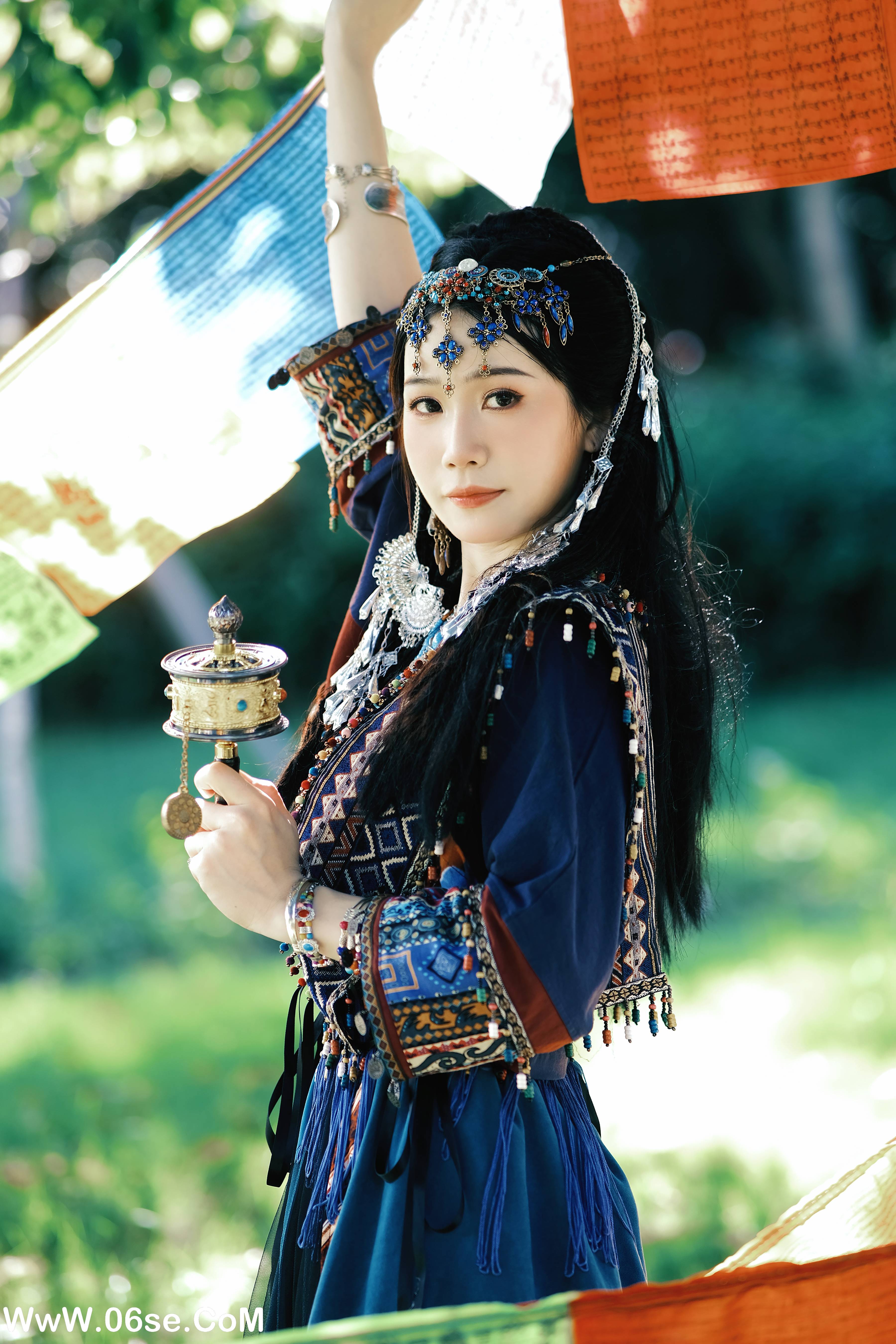 图片[15]-[YITUYU艺图语]2022.09.19 苗疆少女 cc[26+1P／219MB]-六色网