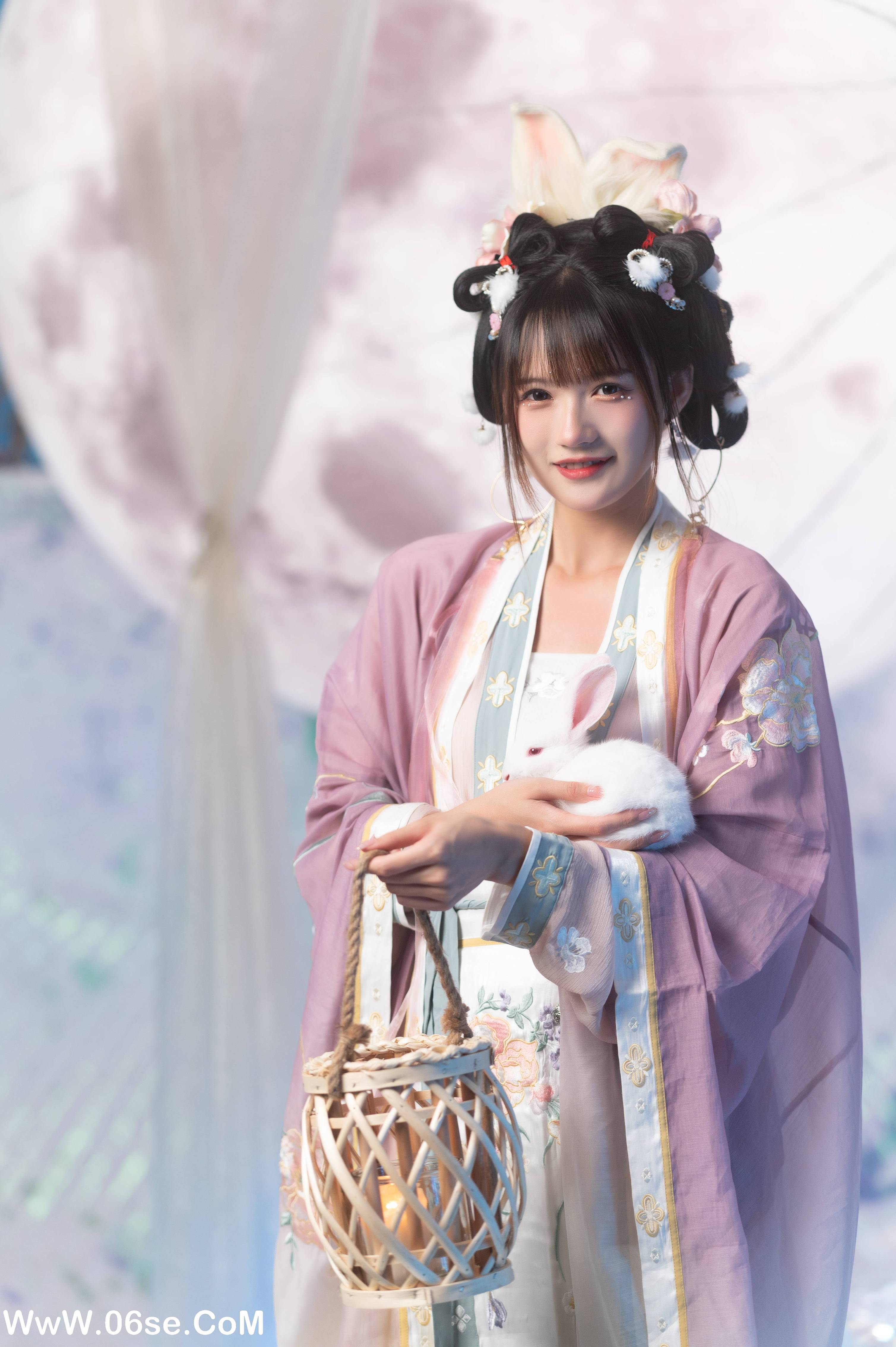 图片[38]-[YITUYU艺图语]2022.06.15 玉兔与嫦娥 贰加六[42P-430.63MB]-六色网