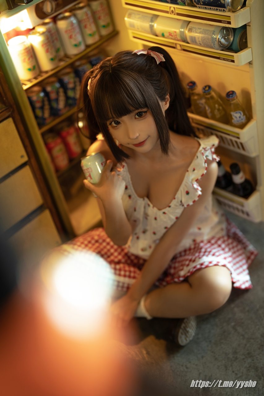 蠢沫沫 - 红格子 [118P] 2