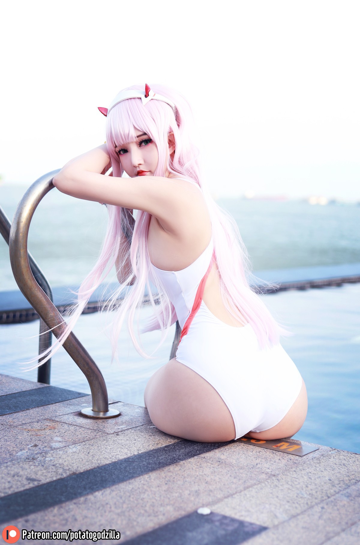 Cosplay Potato Godzilla Zero Two Swimsuit 17