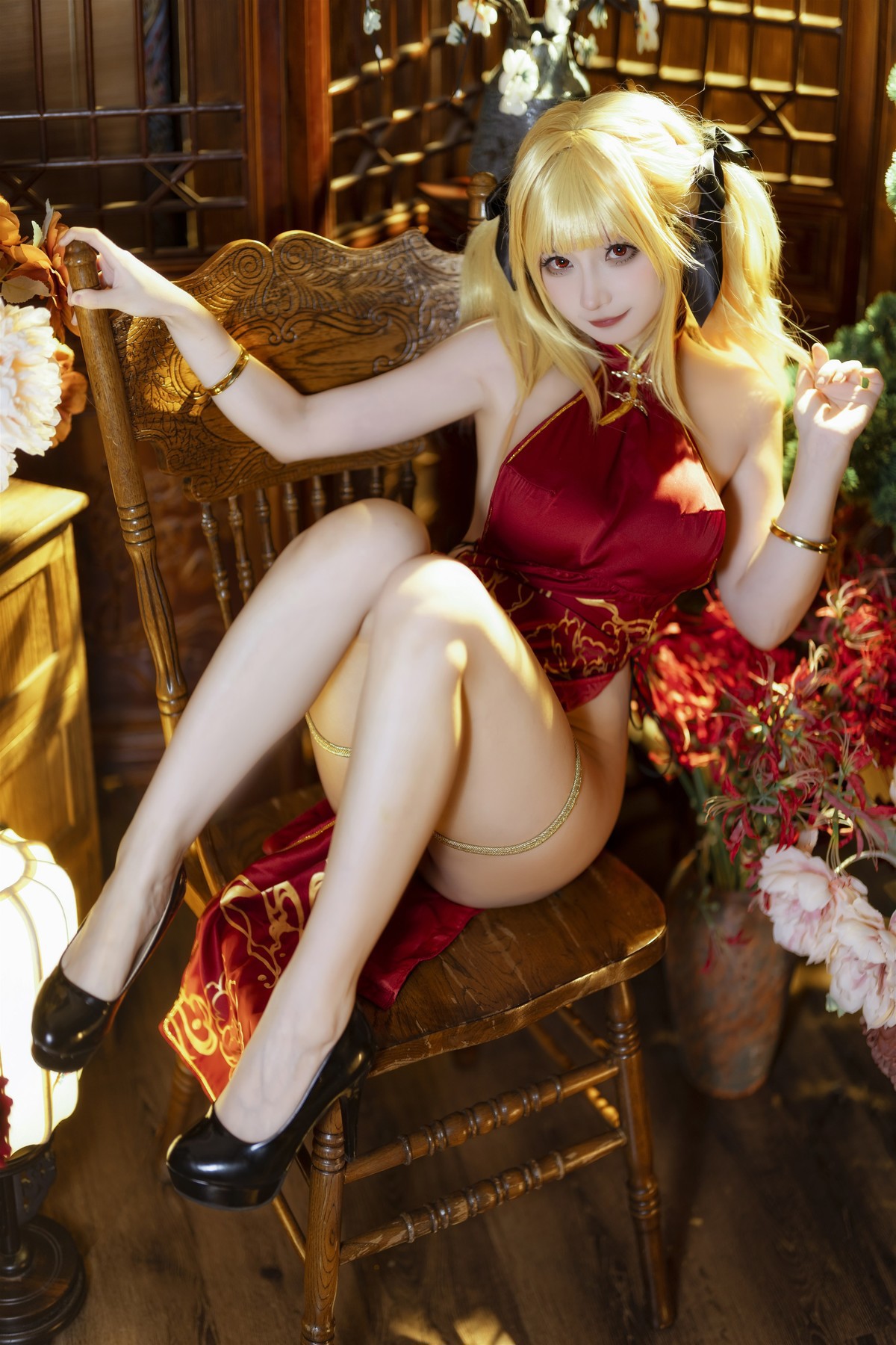 Cosplay 是三不是世w 佣兵金发旗袍 13