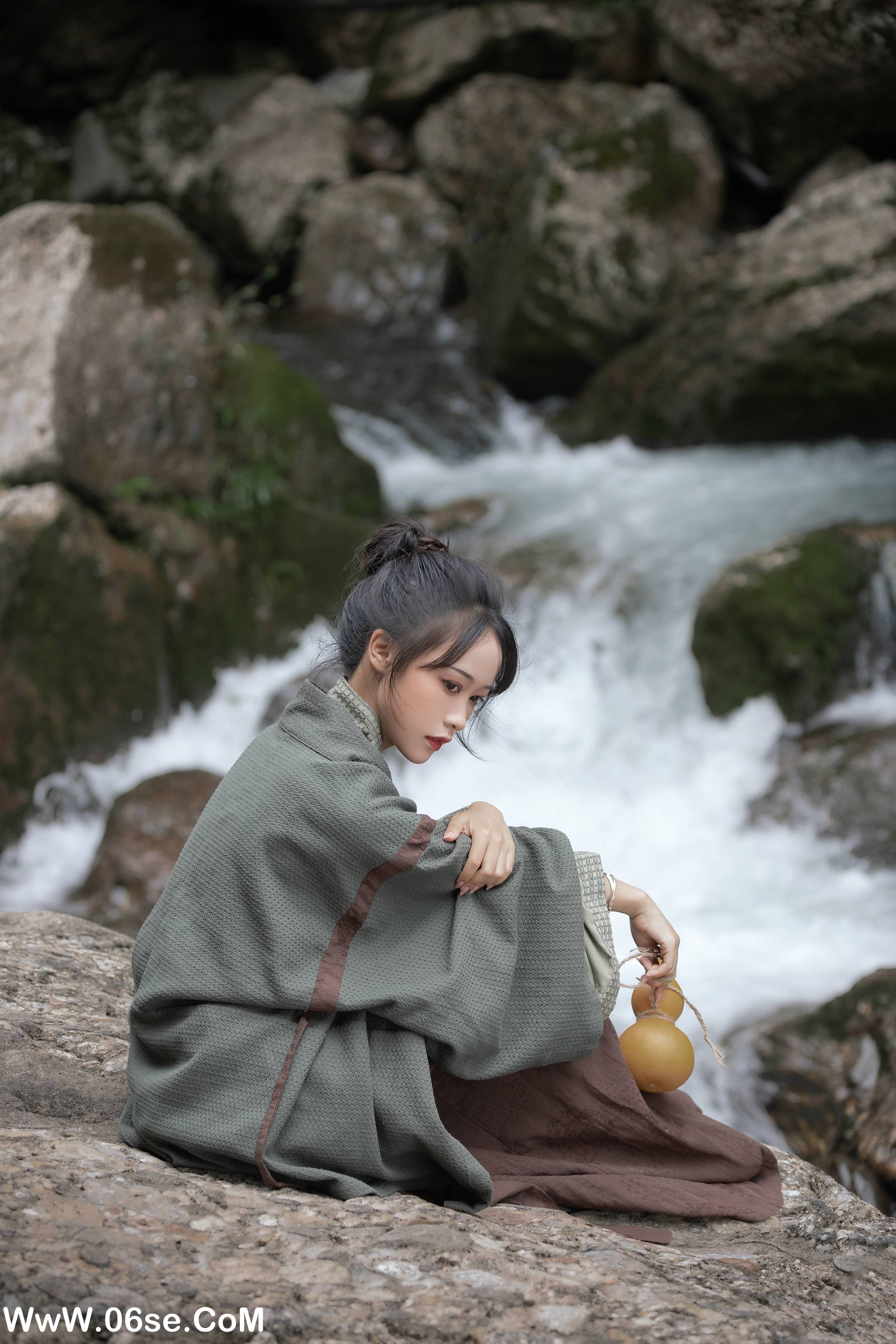 图片[5]-[YITUYU艺图语]2022.08.13 上山 梨一依[37+1P／505MB]-六色网