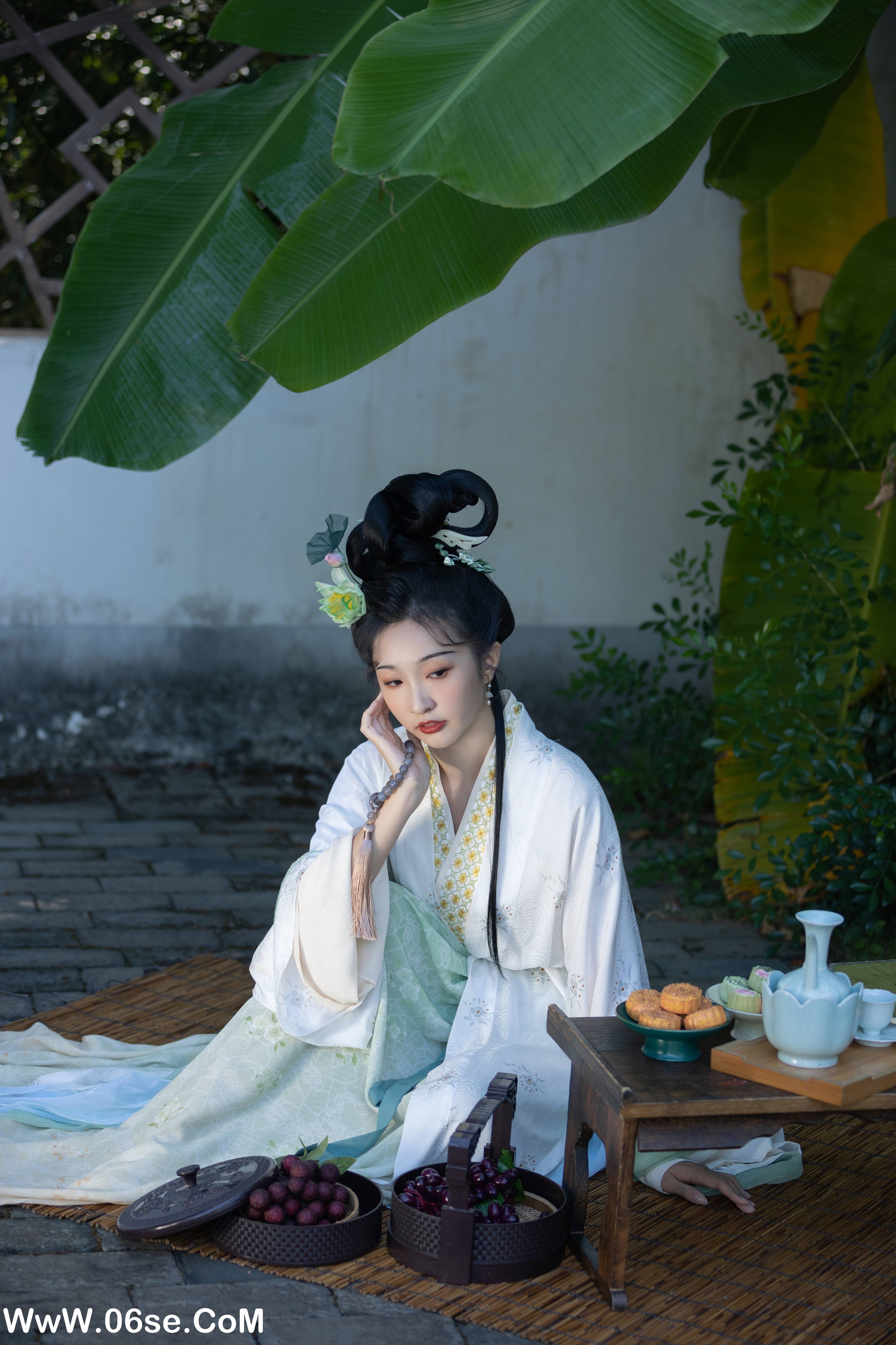 图片[15]-[YITUYU艺图语]2022.11.17 绿了芭蕉 丸子有只猫[33+1P／331MB]-六色网