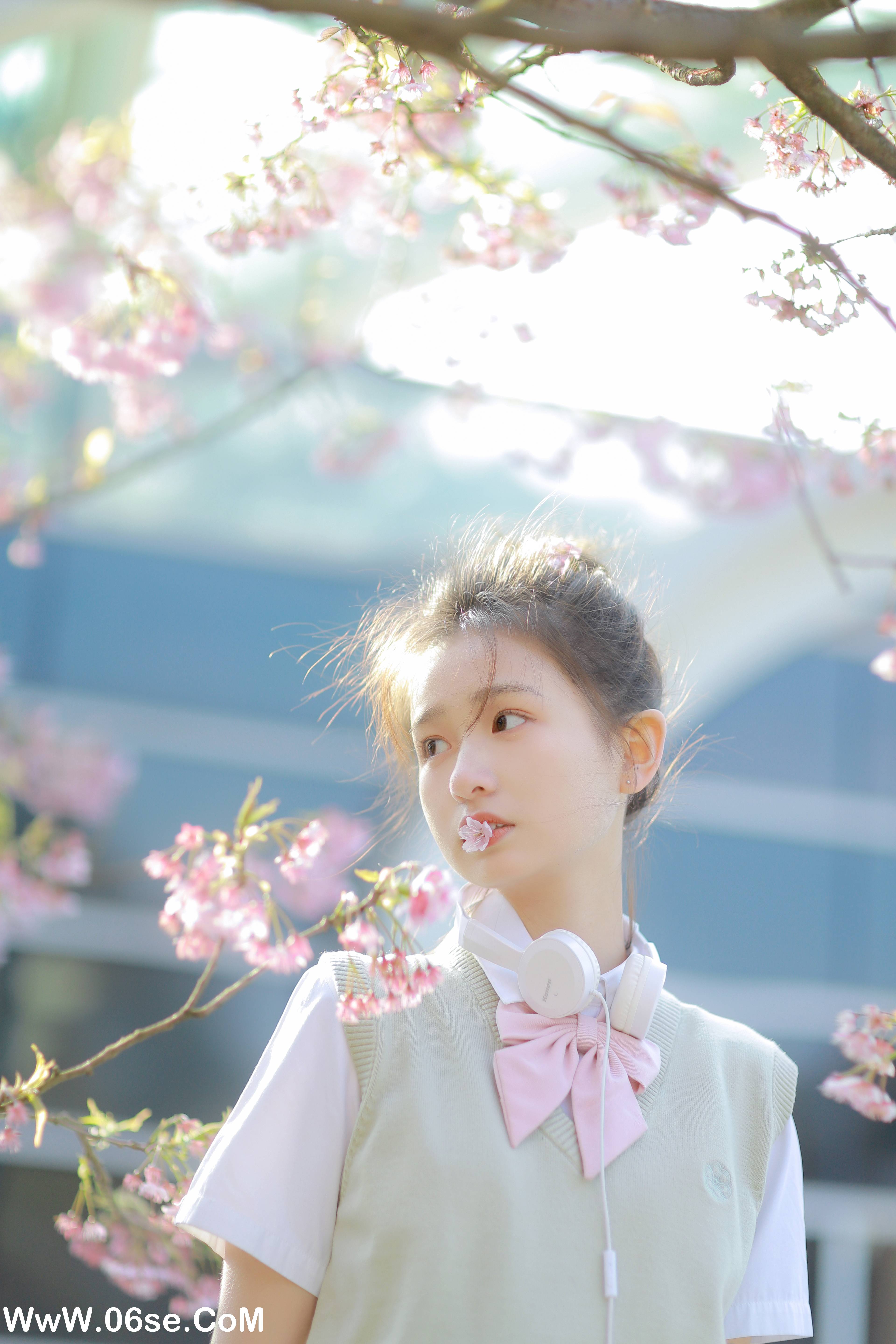 图片[11]-[YITUYU艺图语]2022.05.11 樱花下的春日心动 瑞秋的快乐人生[23P-170.03 MB]-六色网