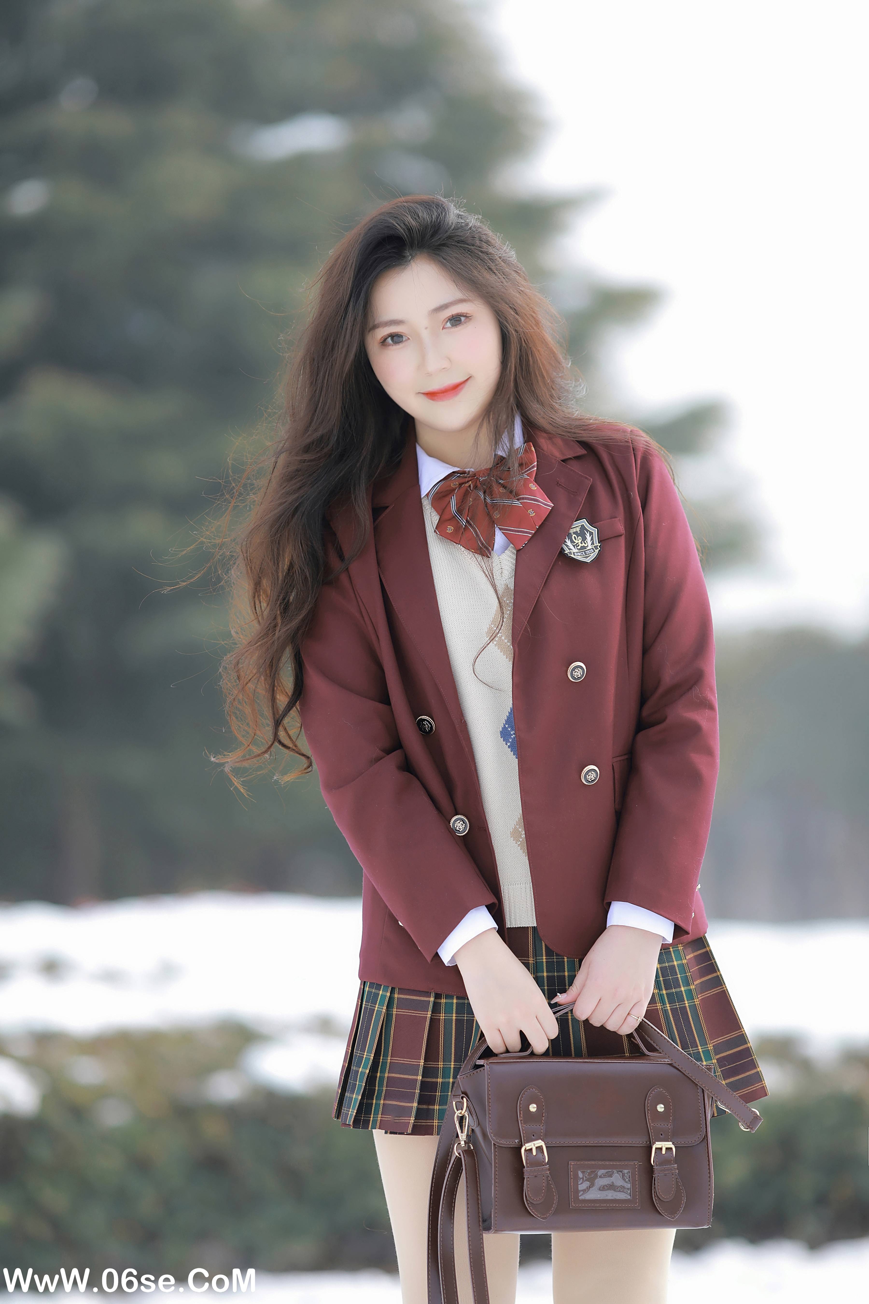 图片[3]-[YITUYU艺图语]2022.07.28 恰好飘来的雪 晓芳[22+1P／158MB]-六色网