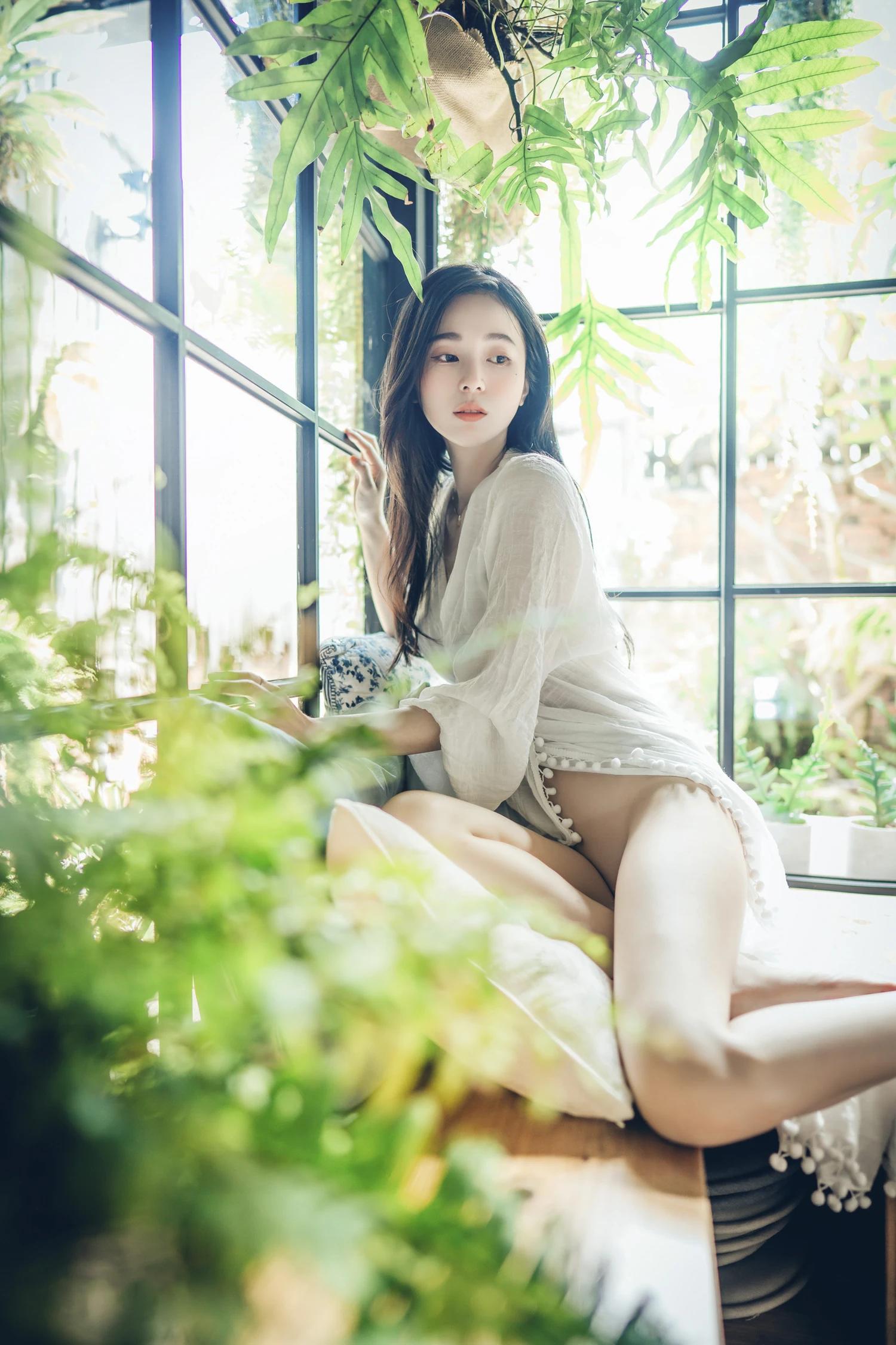 仙仙辰生日最大尺度呈現?實體寫真電子版限定尺度?內容超級豐富 用心 Vol.02 41