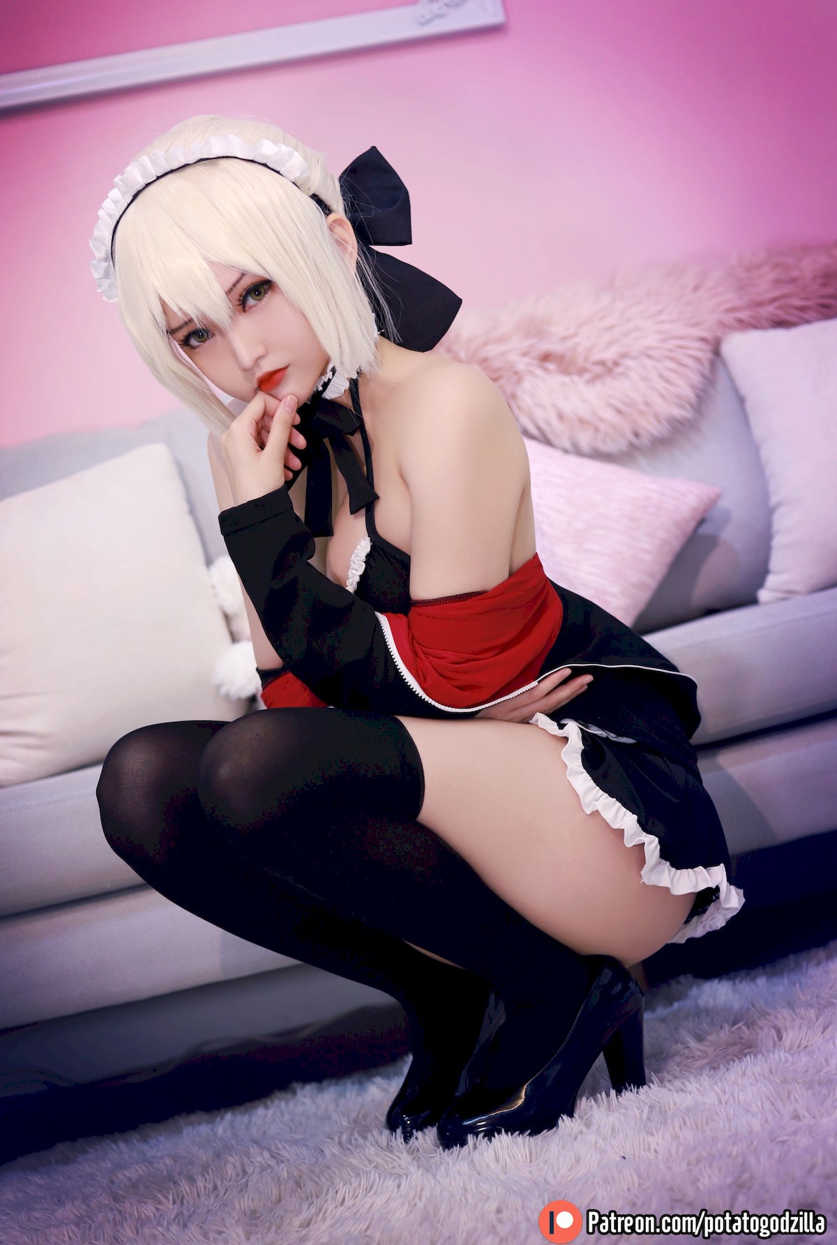 Potato Godzilla Cosplay セイバーオルタ メイド Ver. 16