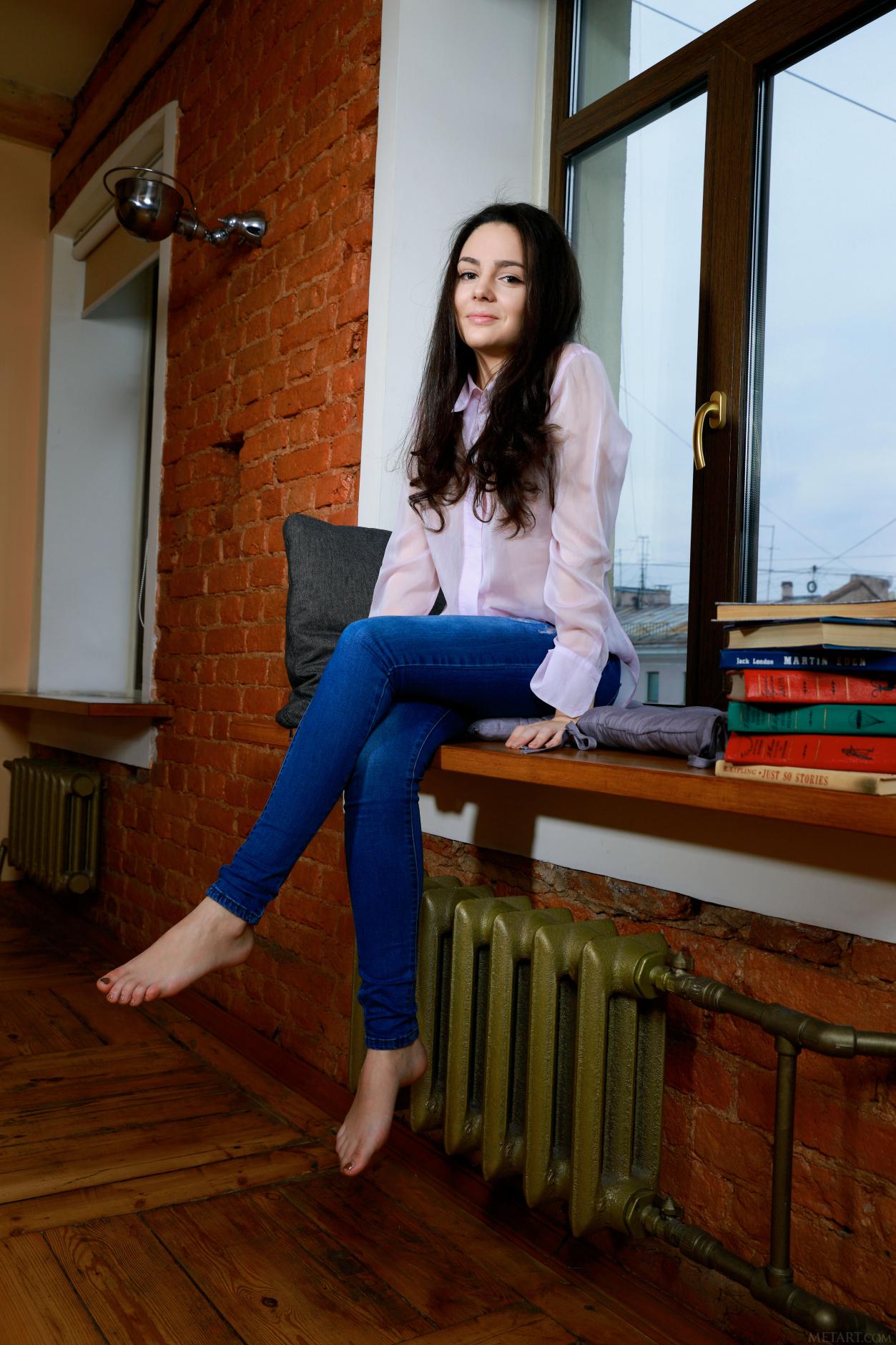 [Image: e387488fd725f974983c8.jpg]