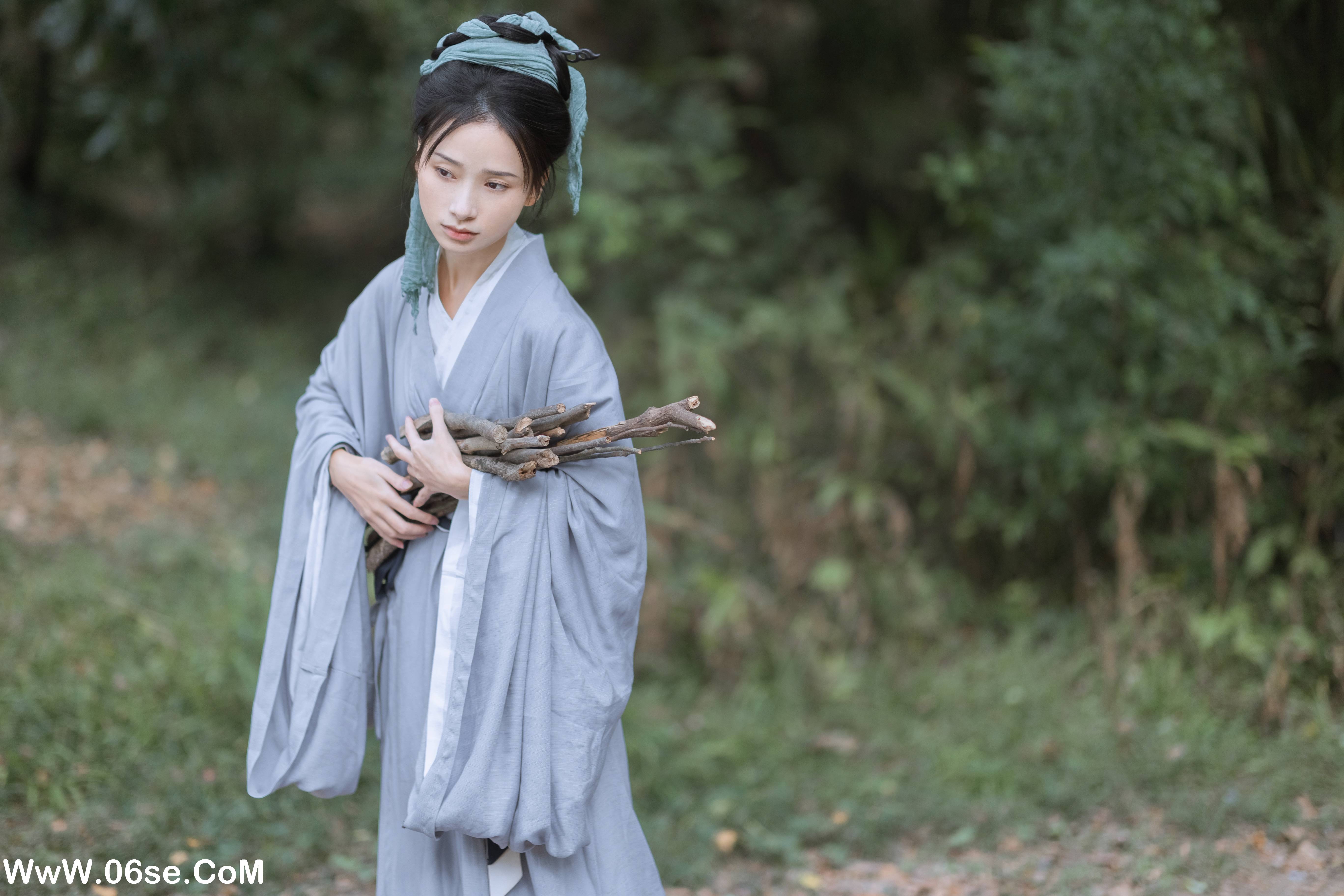 图片[7]-[YITUYU艺图语]2022.11.25 王宝钏挖野菜 眸小妖[28+1P／262MB]-六色网