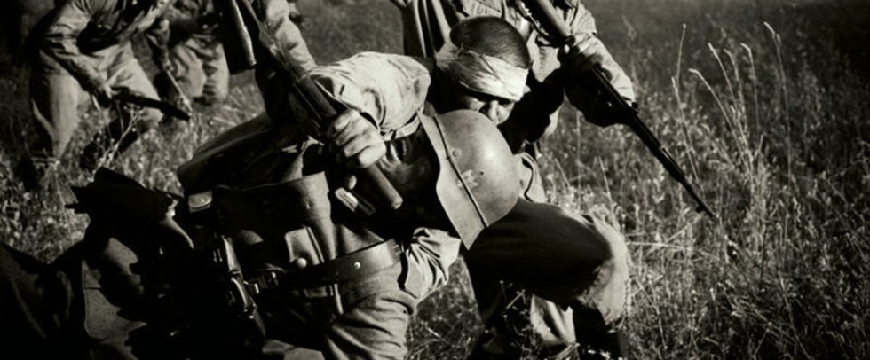 Боевая схватка. Рукопашная схватка войны 1941. Рукопашный бой советских солдат с фашистами. Советские солдаты сражались.