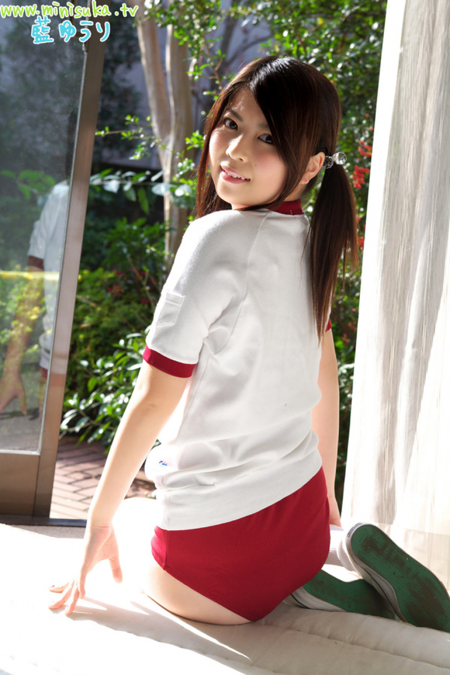 [Image: e447cee461f31724f4a11.jpg]