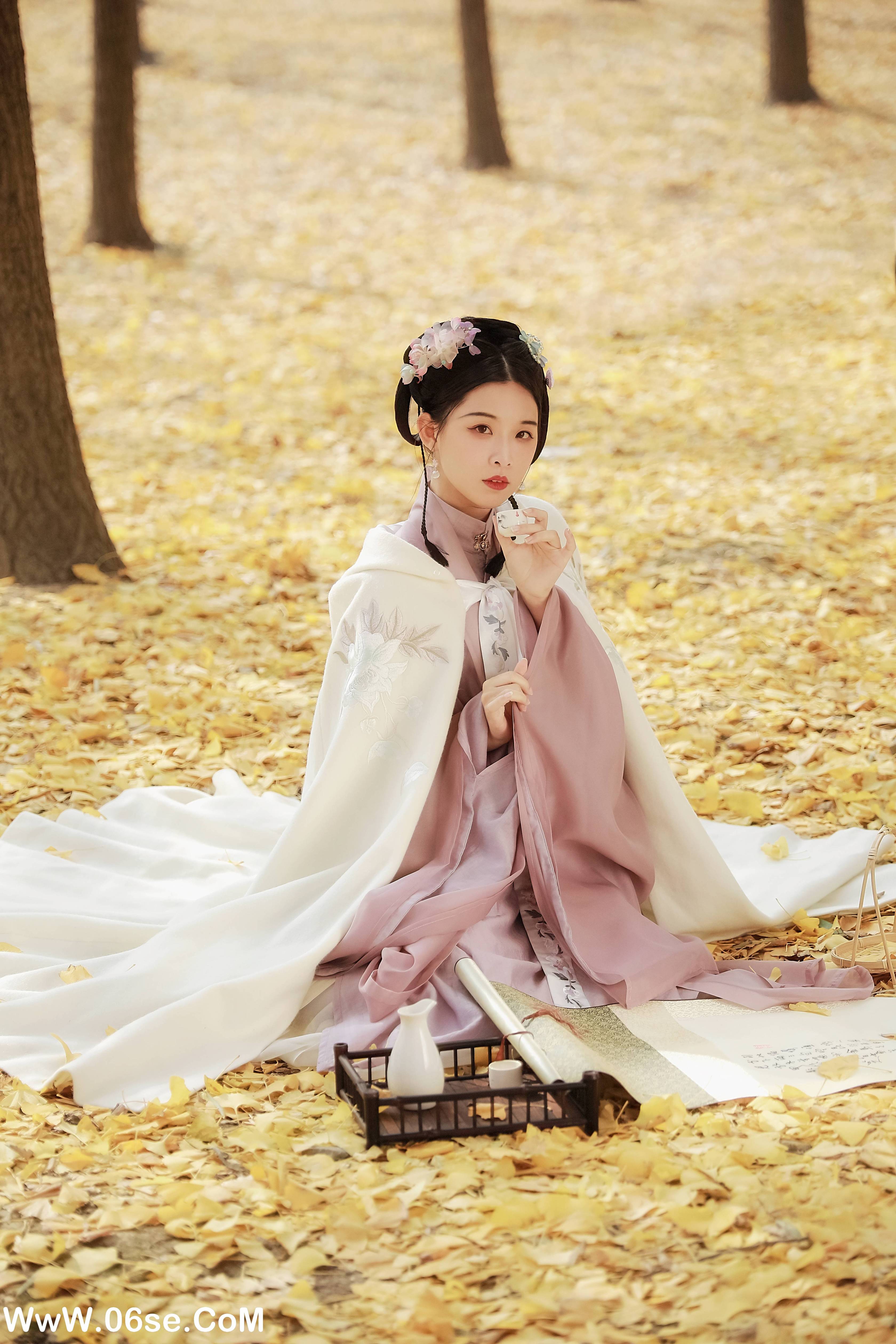 图片[26]-[YITUYU艺图语]2022.06.11 伤别离 _喵喵家的小鱼干_[26P-437.64MB]-六色网