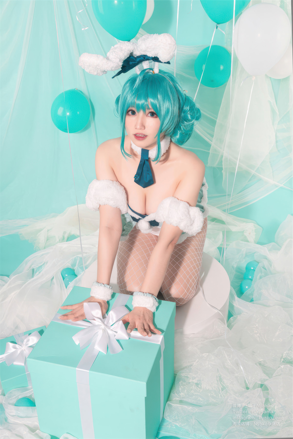 Cosplay Nyako喵子 初音白兔 10