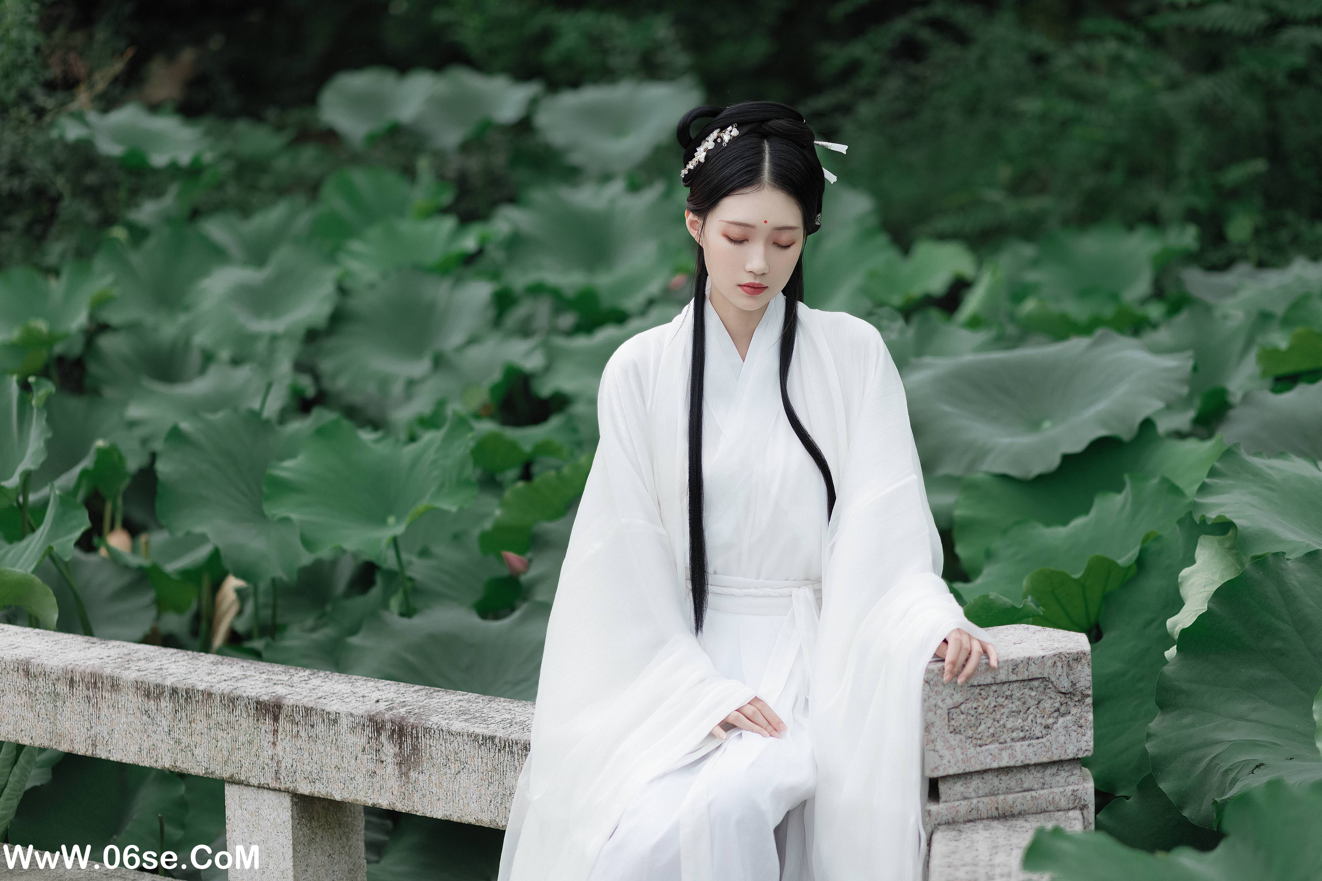 图片[9]-[YITUYU艺图语]2022.02.02 层波潋滟远山横 一笑一倾城 柳柳杨柳柳_[22+1P／513MB]-六色网