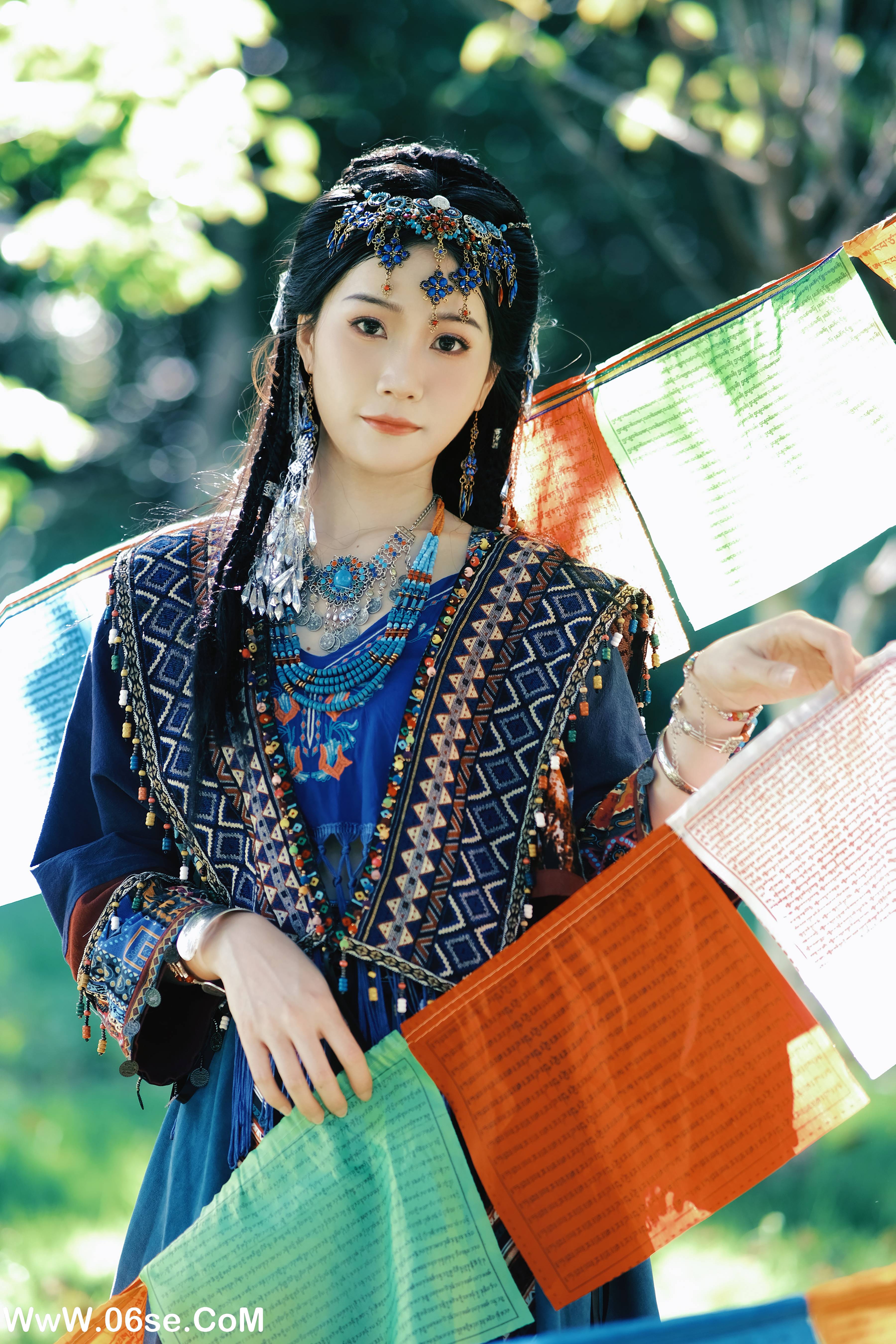 图片[13]-[YITUYU艺图语]2022.09.19 苗疆少女 cc[26+1P／219MB]-六色网