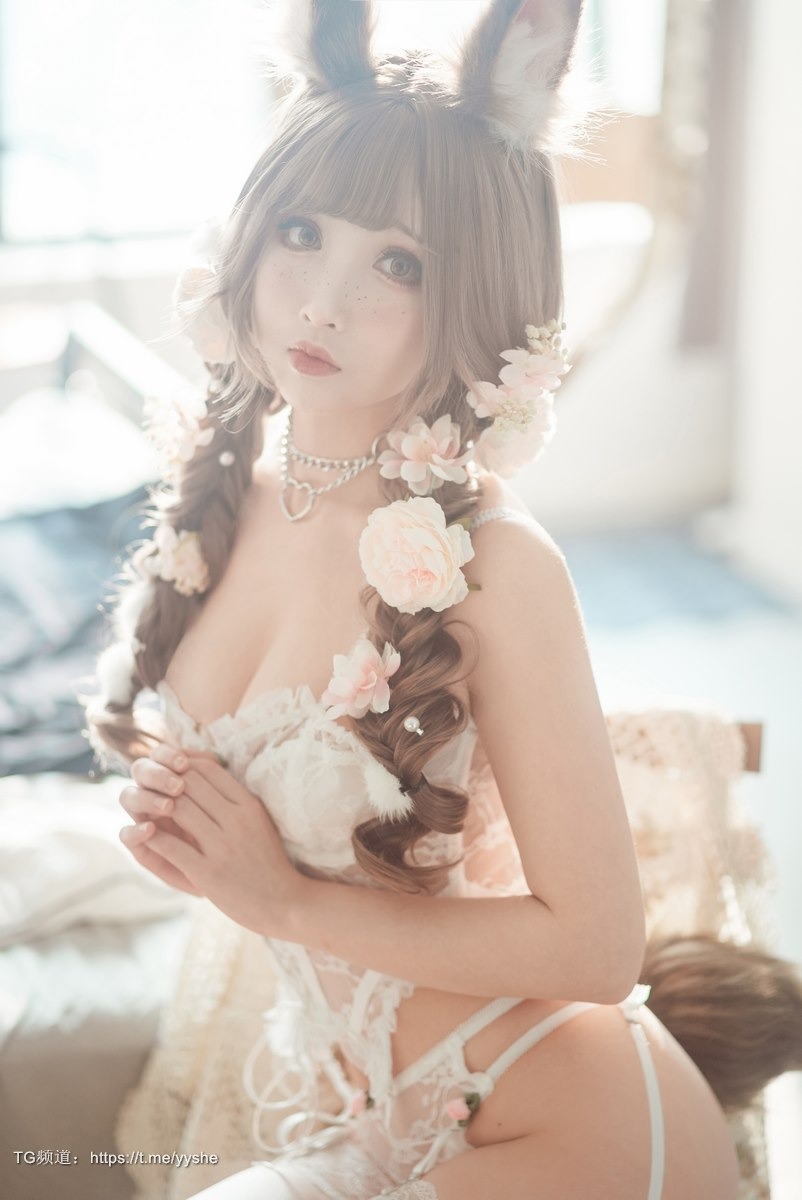 [Cos]凉凉子 - 花涧兔 [44P+8V] 2