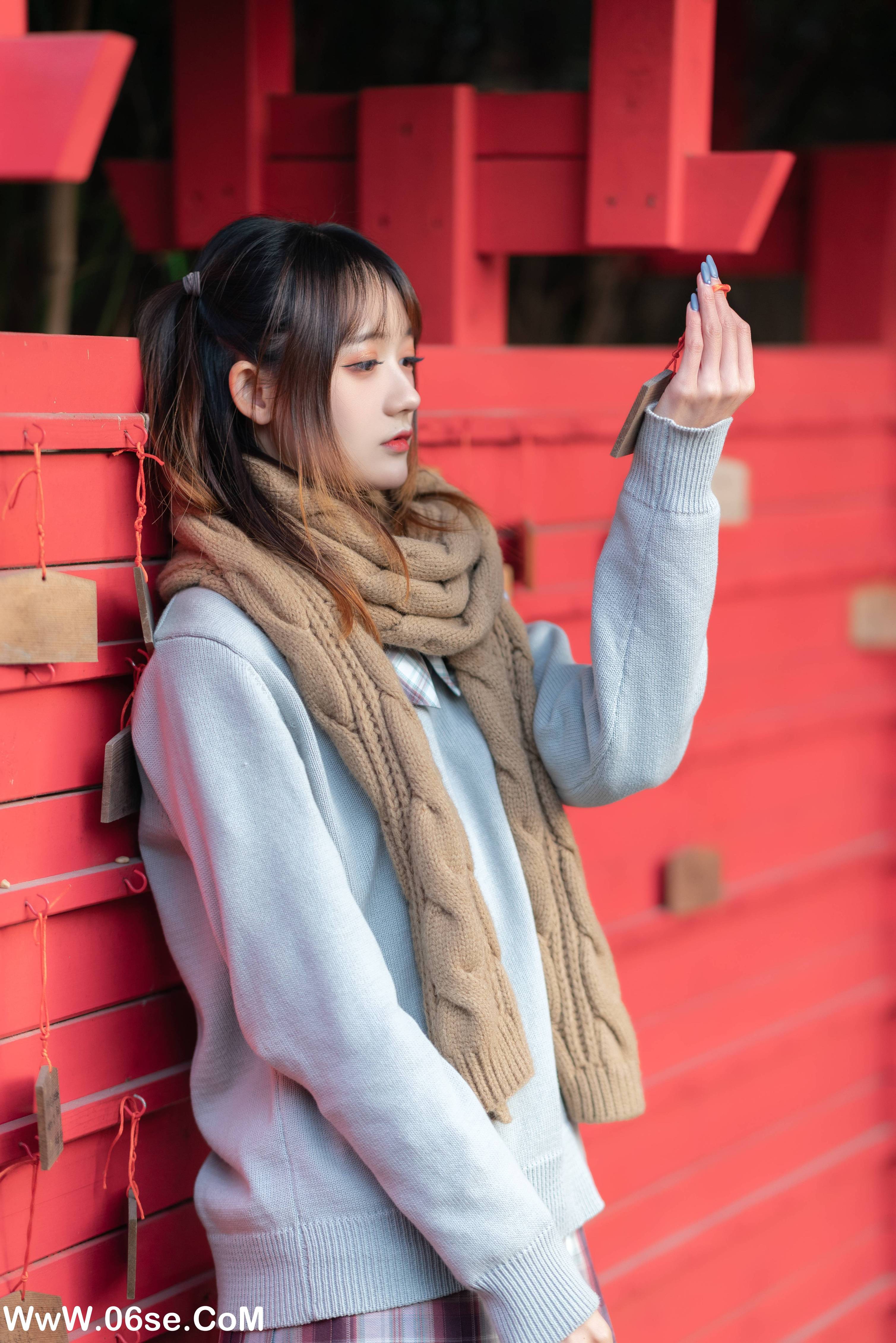 图片[29]-[YITUYU艺图语]2022.06.21 秋天的裙摆 兔子Zzz不吃胡萝卜[43P-435M]-六色网