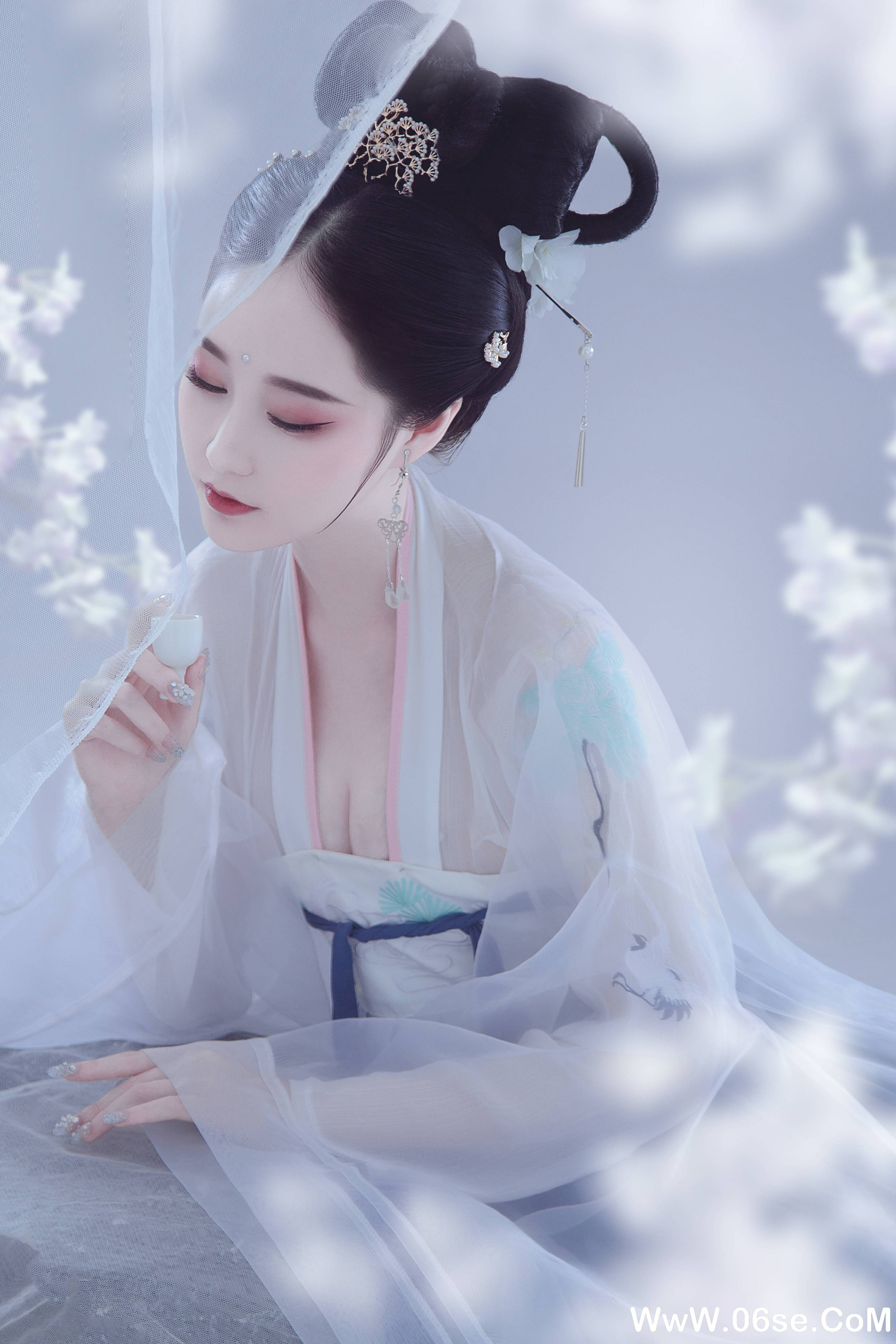 图片[15]-[YITUYU艺图语]2021.12.13 绣幕芙蓉 娜宝[21+1P／242MB]-六色网