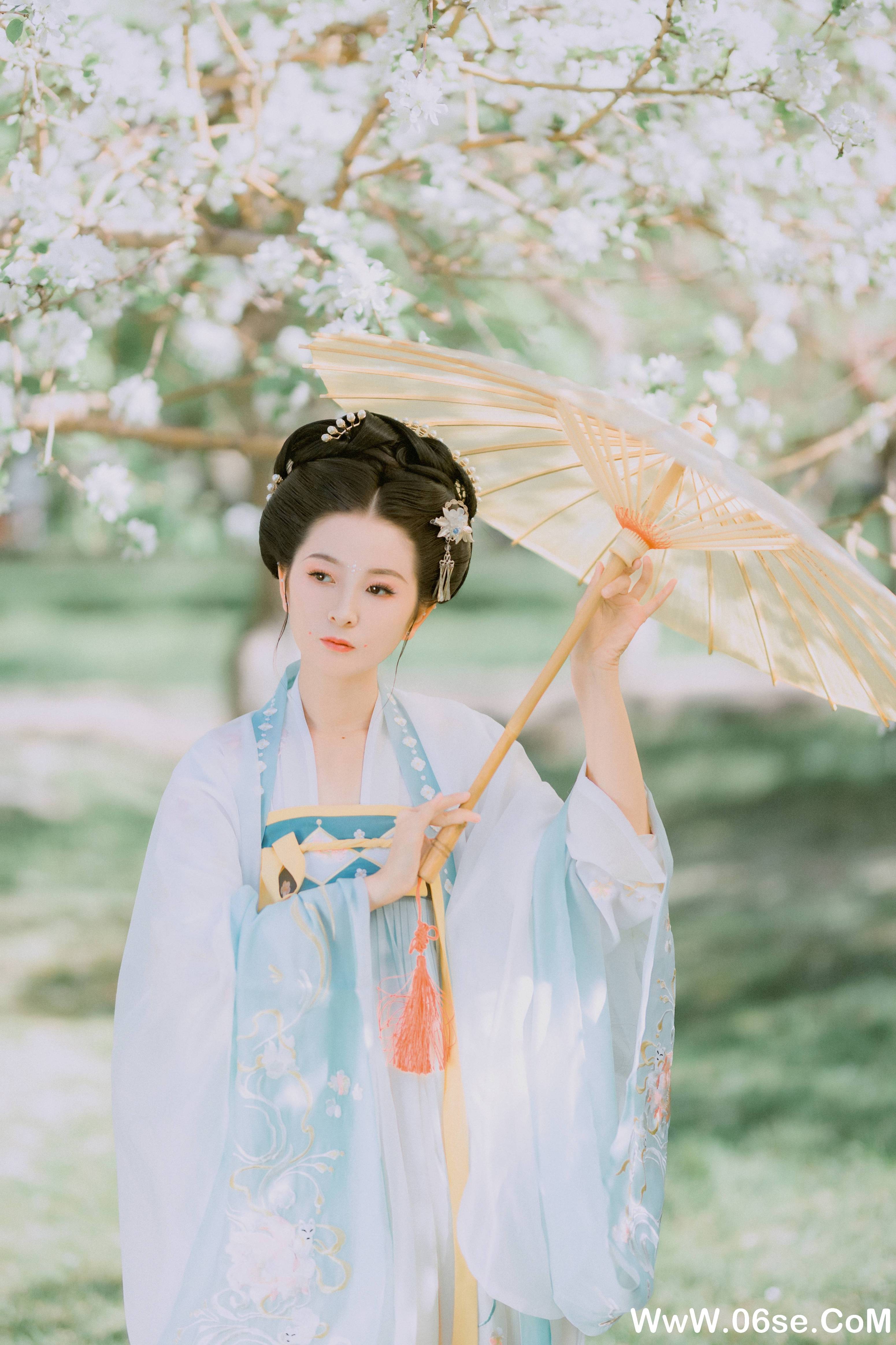 图片[9]-[YITUYU艺图语]2021.10.30 花朝 Simple[21+1P／283MB]-六色网