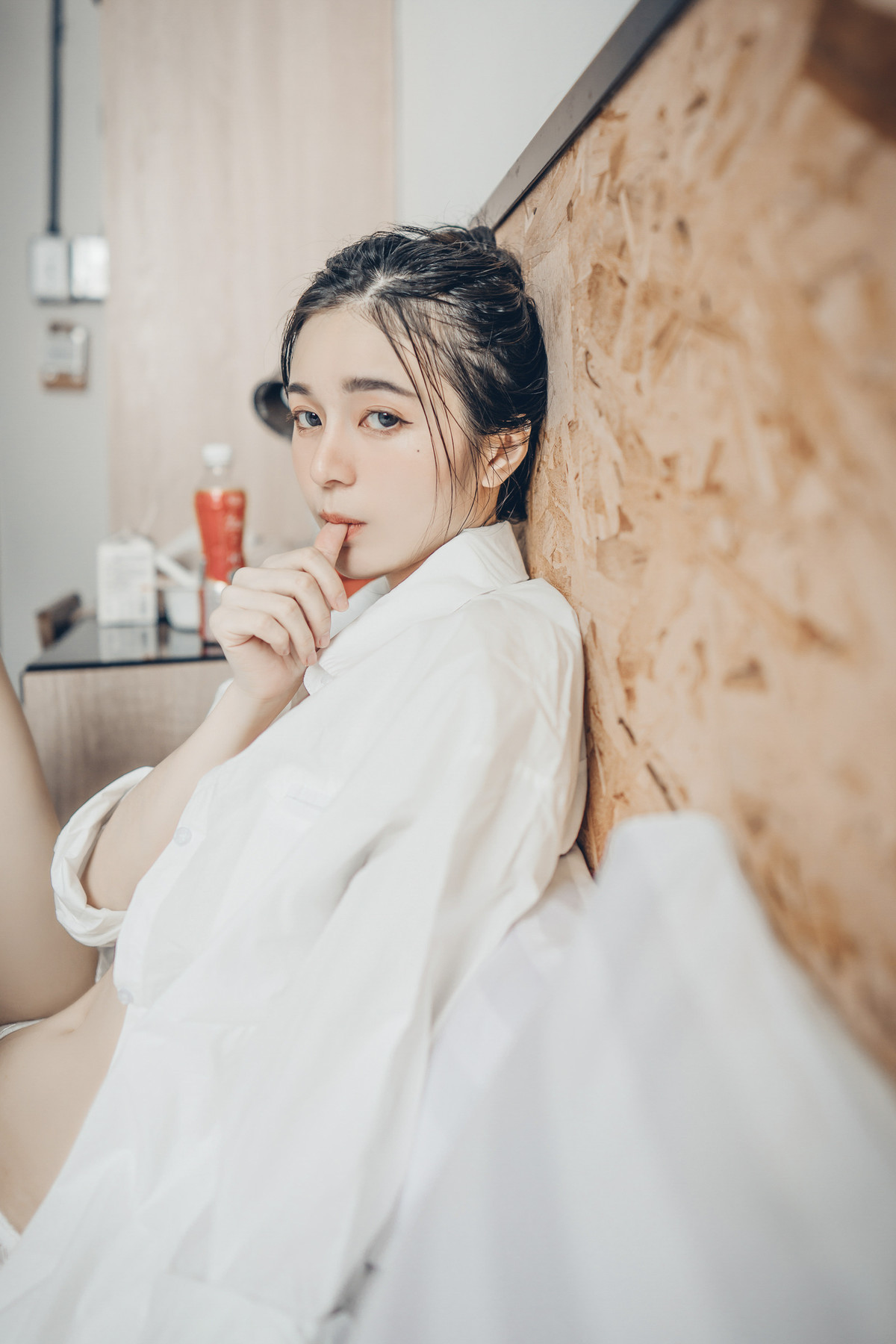 終於約到女神泡湯，浴巾一直掉，最後不穿了直接拍 S級美女-辰辰 Vol.01 12