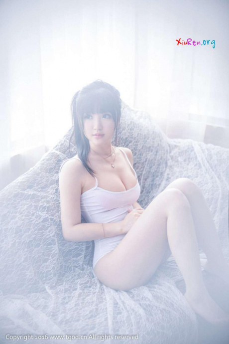 [Image: e629e6f34def256fa26f9.jpg]