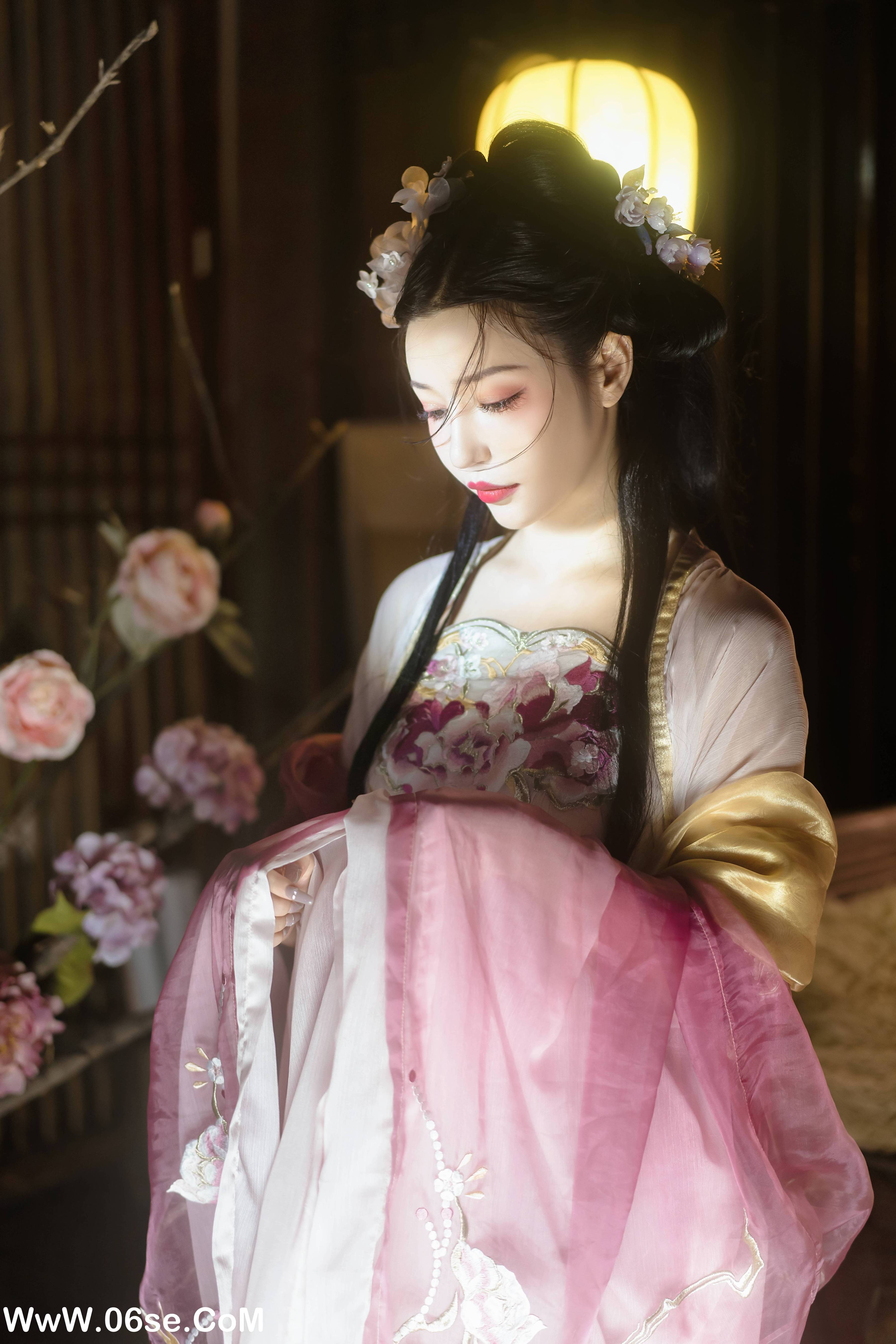 图片[13]-[YITUYU艺图语]2022.11.26 醉花酿 小田月嘉[26+1P／596MB]-六色网