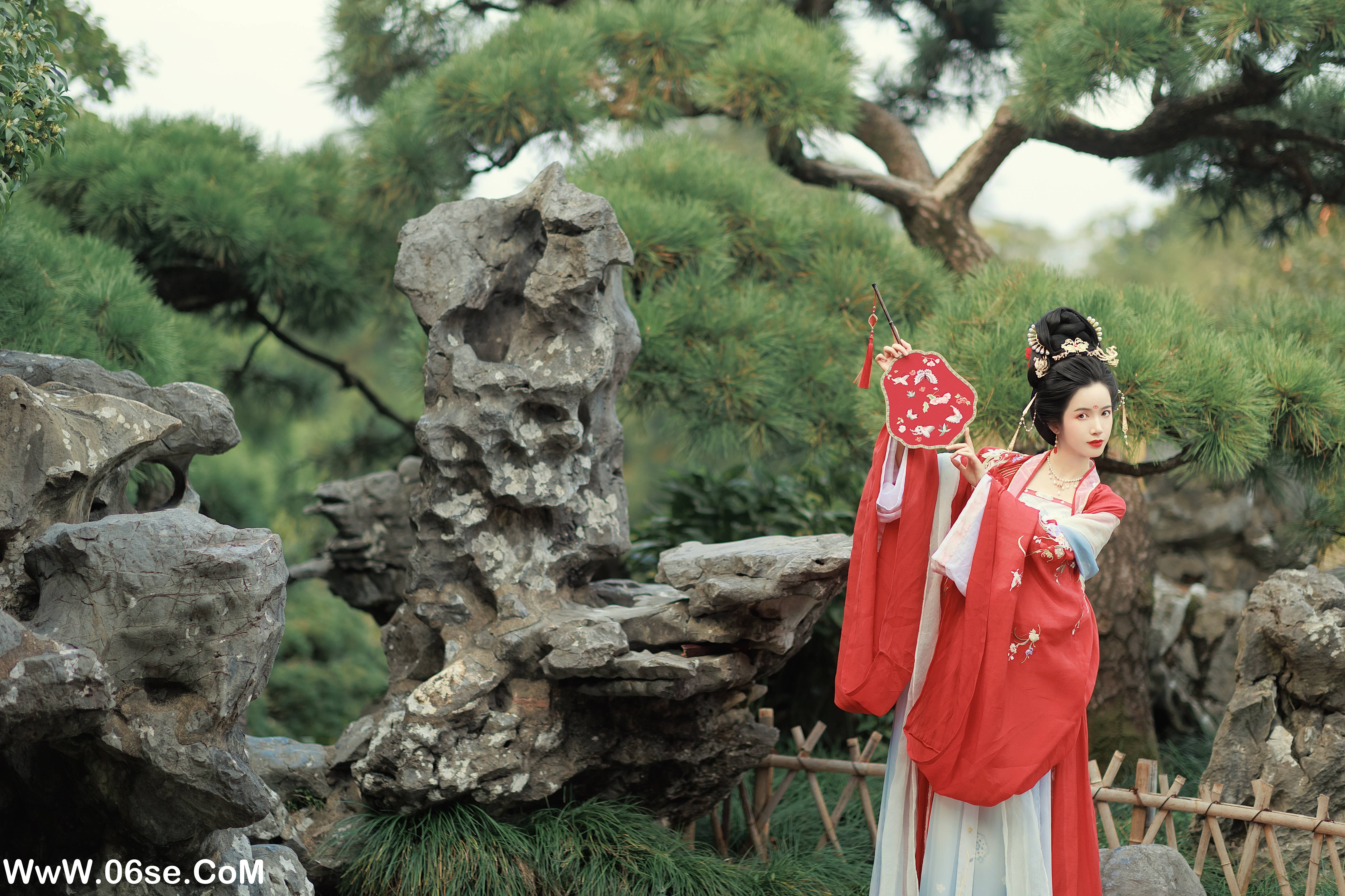 图片[18]-[YITUYU艺图语]2022.12.27 江南初秋 一只阿梦崽[38+1P／485MB]-六色网