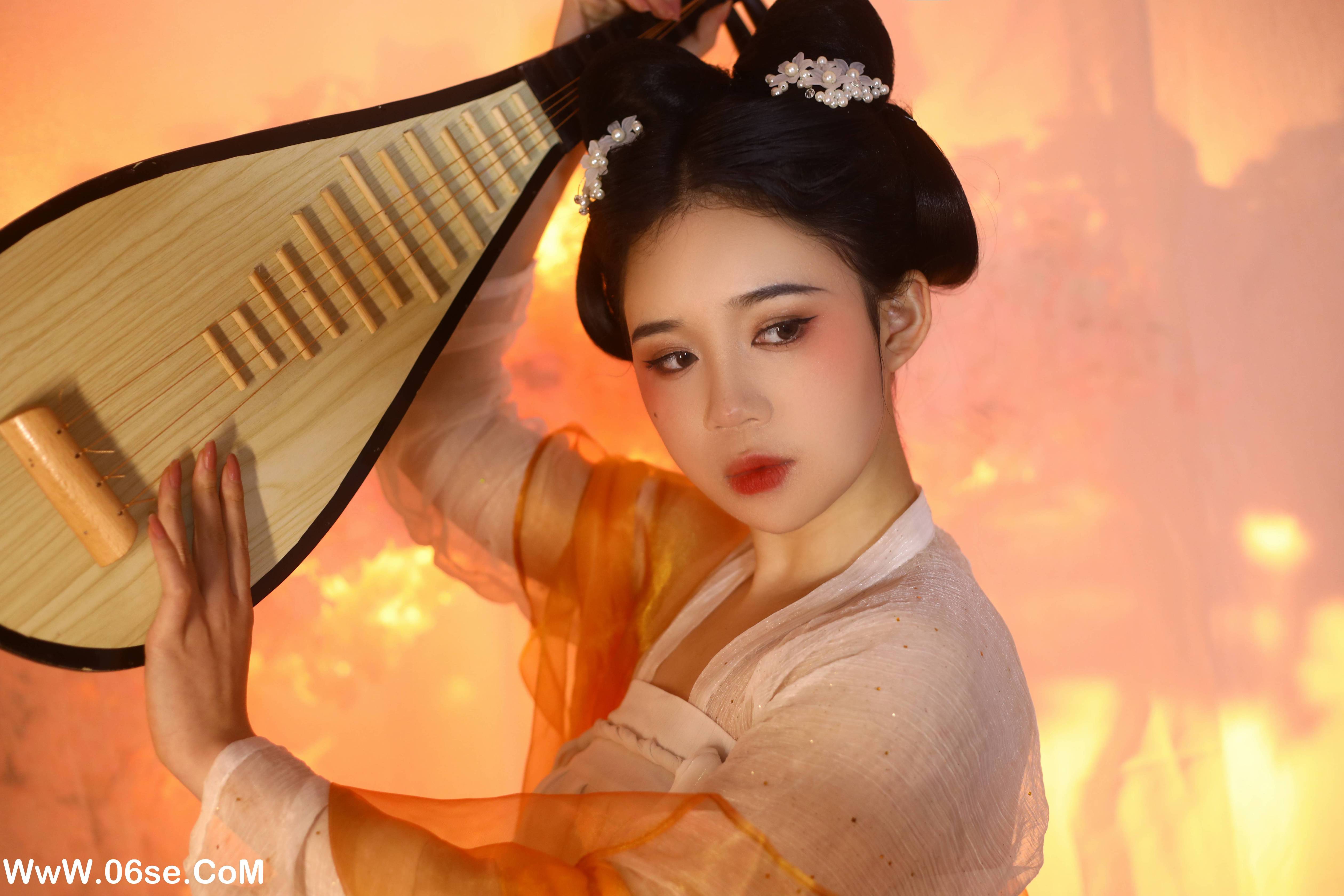 图片[14]-[YITUYU艺图语]2022.09.02 银睿姬 一只高高[31+1P／322MB]-六色网