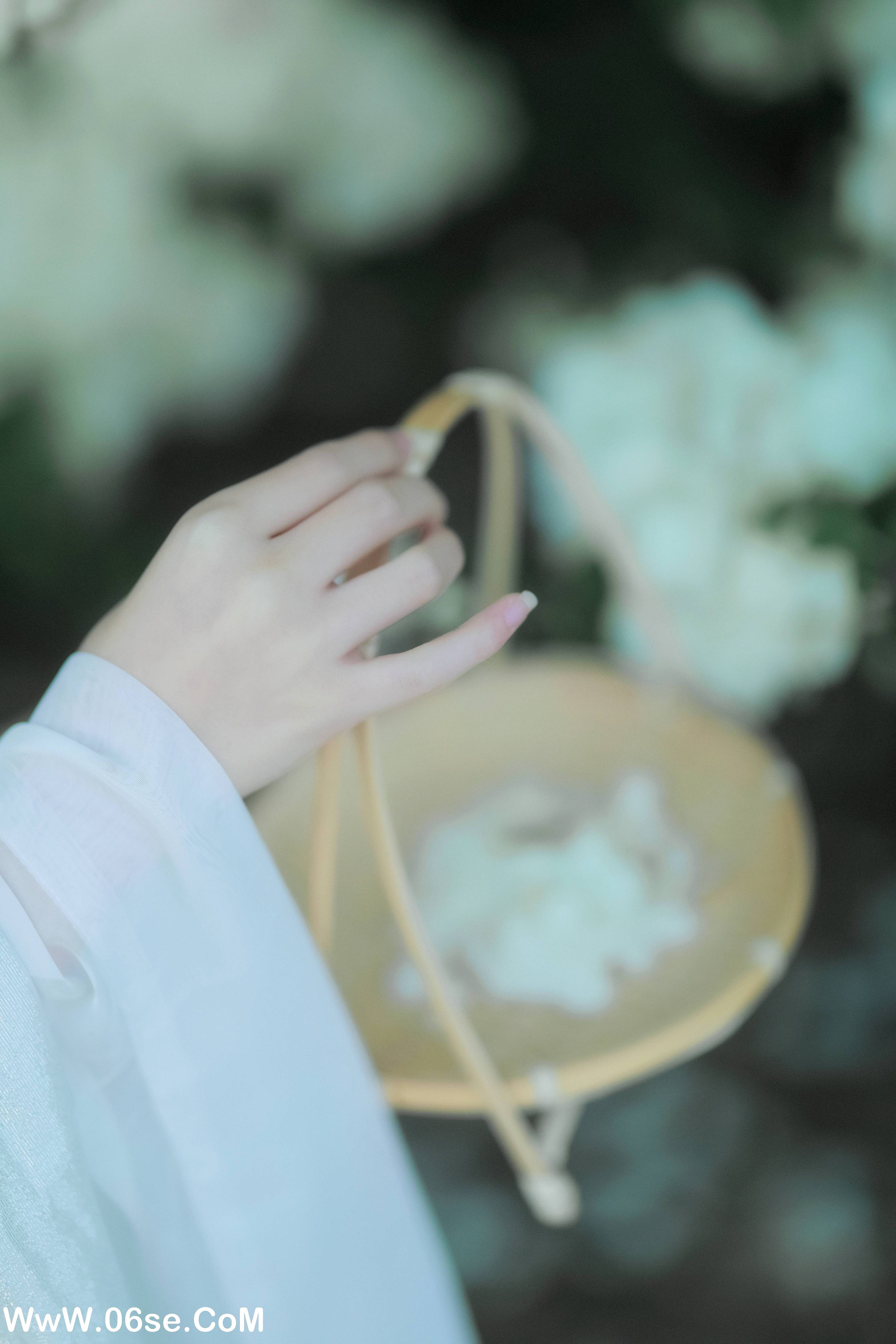 图片[15]-[YITUYU艺图语]2022.05.20 紫荆花开 若希icy[23P-614.49 MB]-六色网