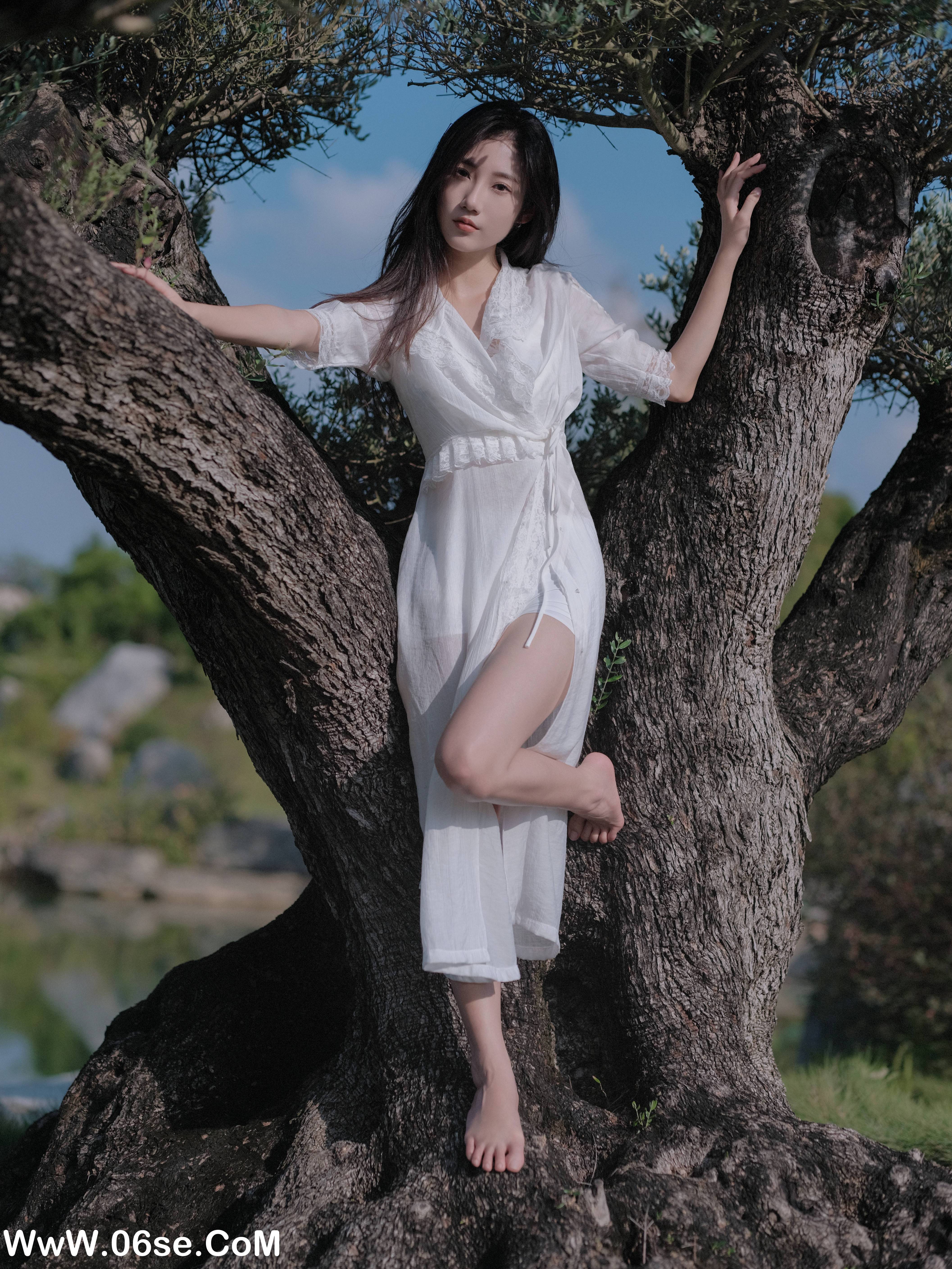 图片[19]-[YITUYU艺图语]2022.11.17 秋风 阿万[45+1P／408MB]-六色网
