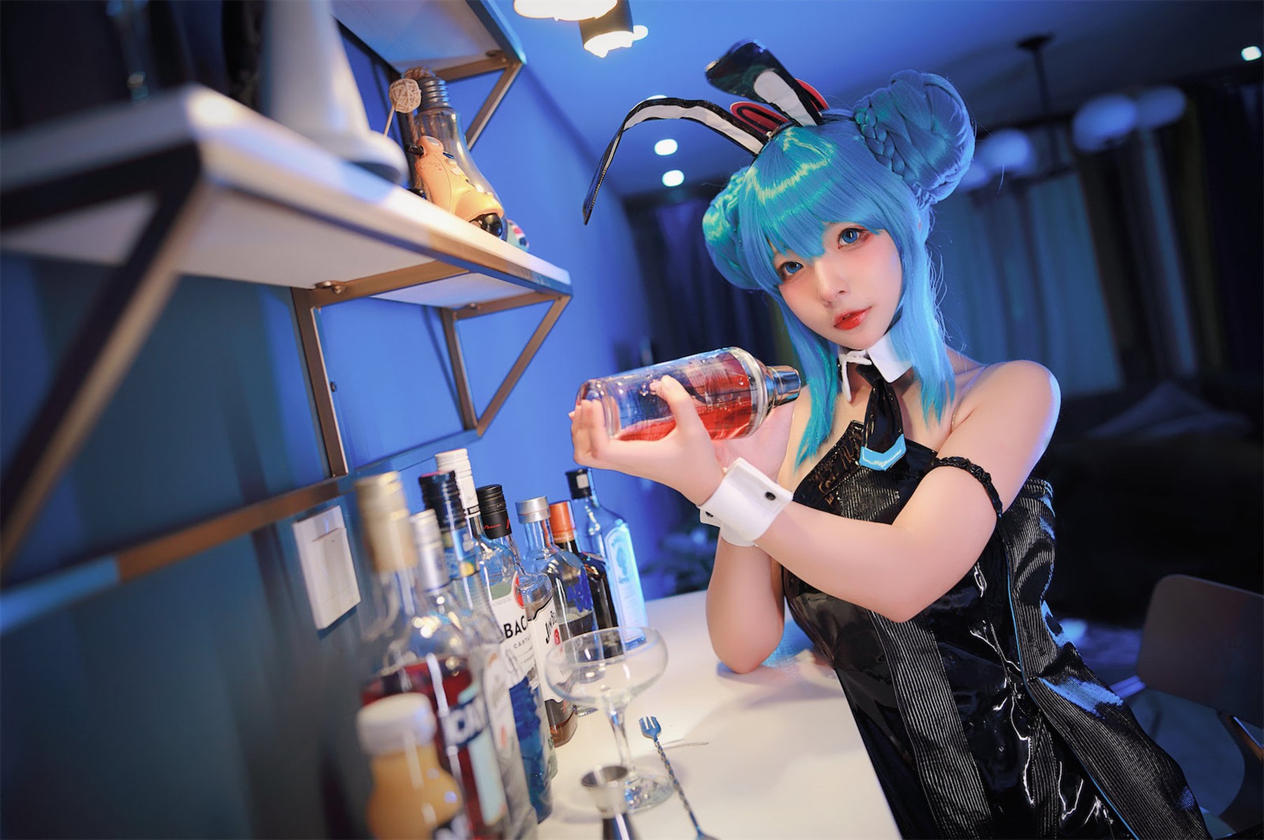 Cosplay Yuuhui玉汇 初音黑兔 9